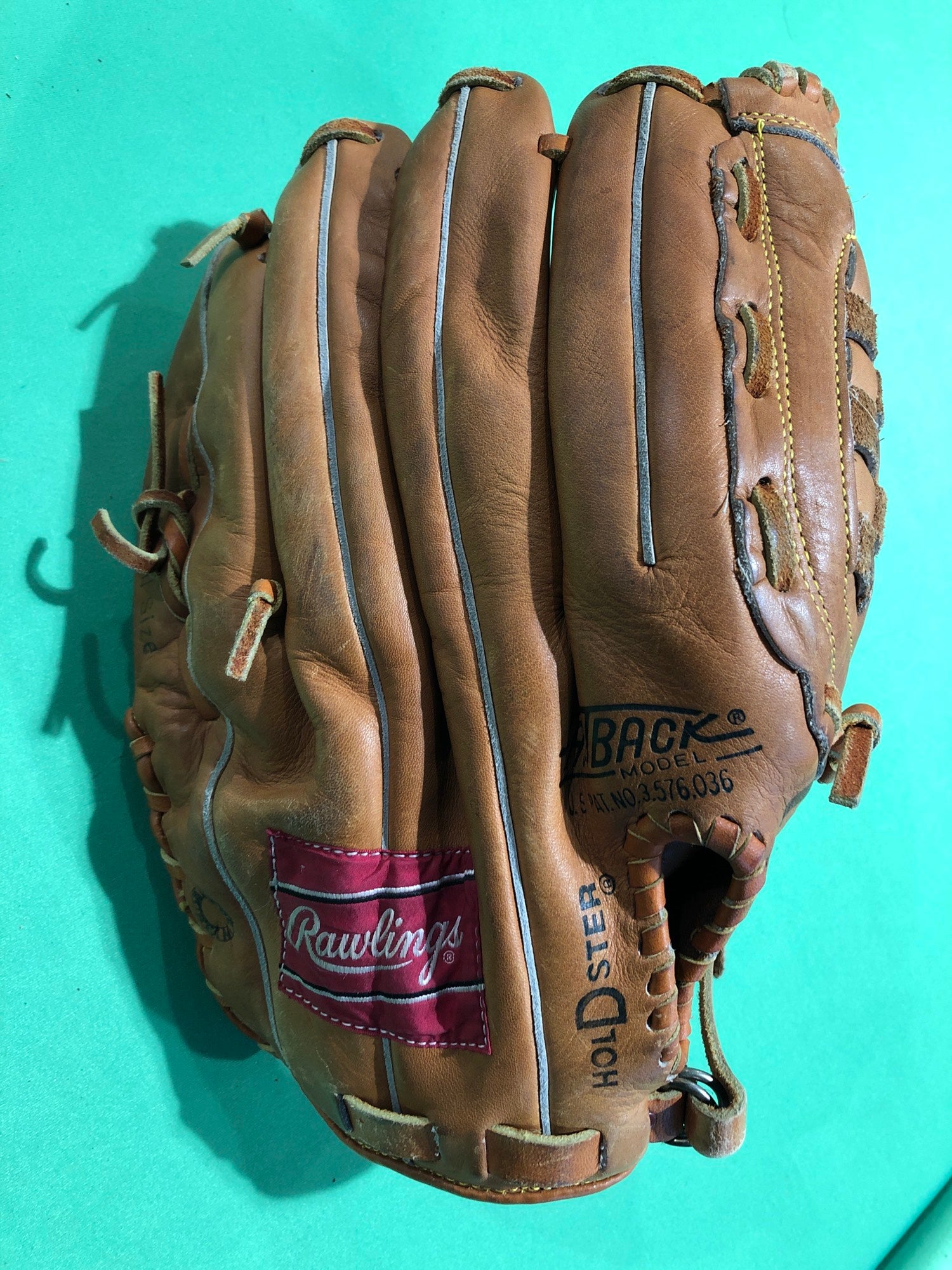 Used Rawlings Fastback Right Hand Throw Baseball Glove (Softball Size