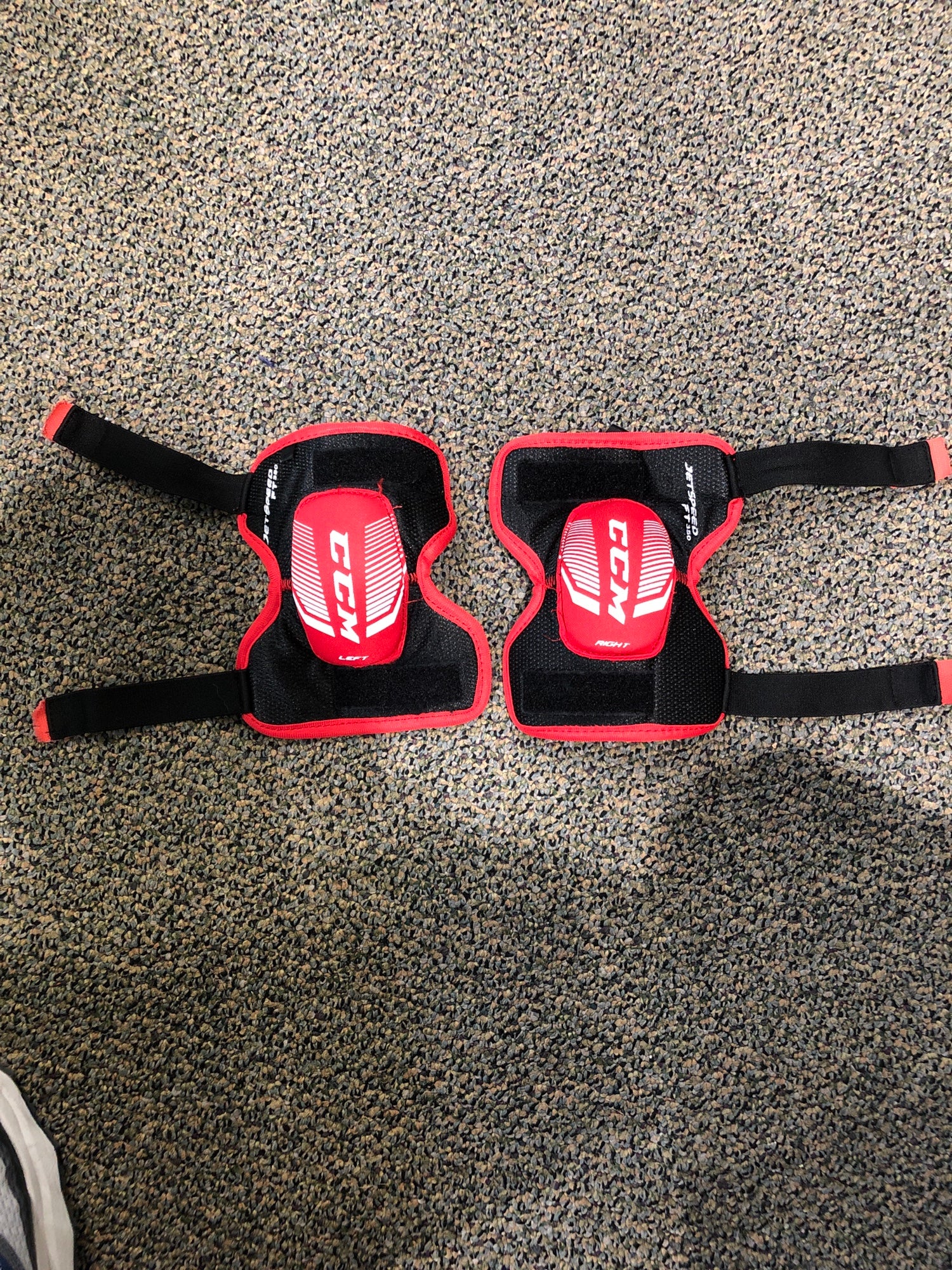 Used Large CCM JetSpeed FT350 Elbow Pads SidelineSwap