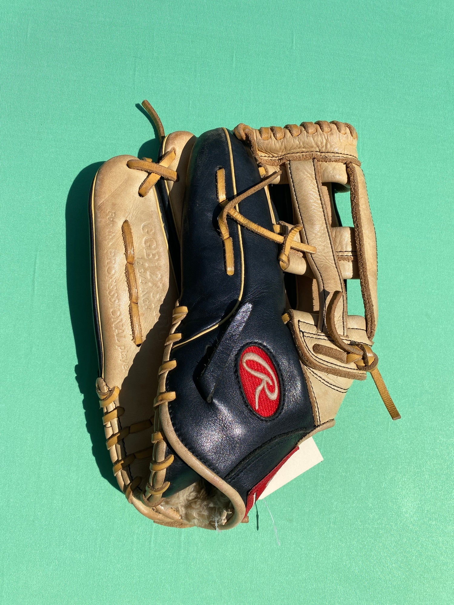Used Rawlings Gold Glove Elite Left Hand Throw Baseball Glove 12.75
