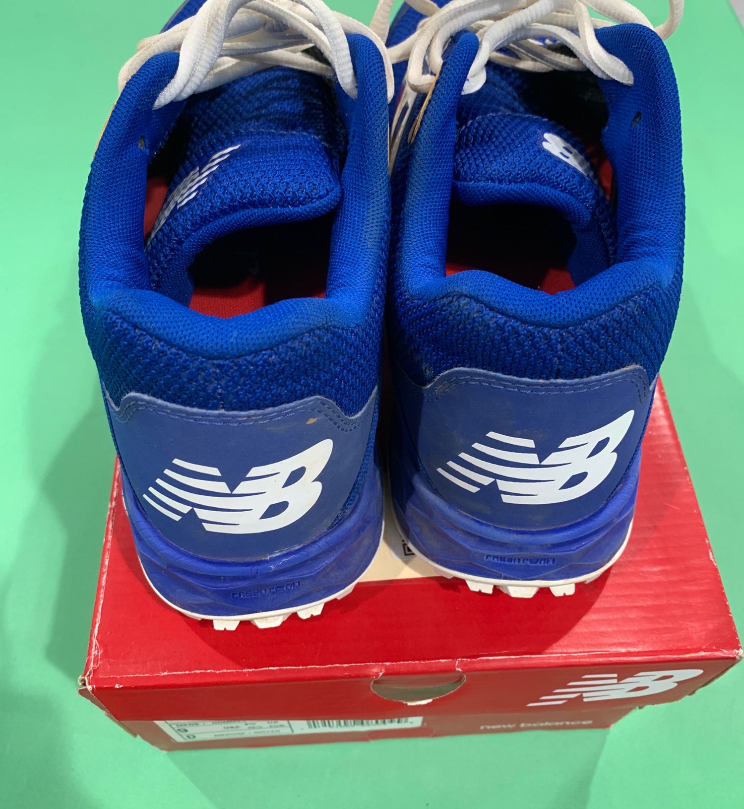 mens new balance turfs