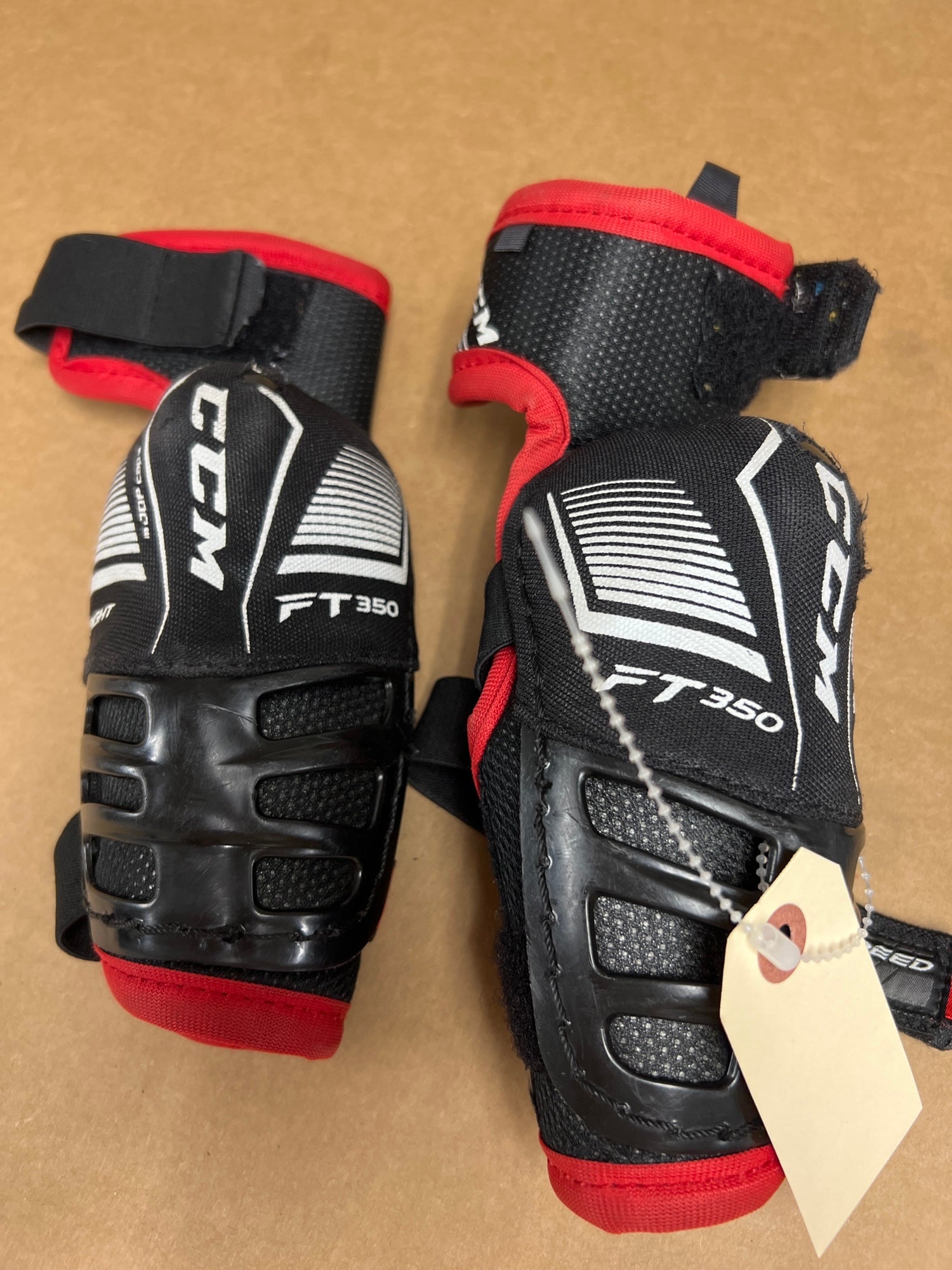 Used Medium CCM JetSpeed FT350 Elbow Pads SidelineSwap