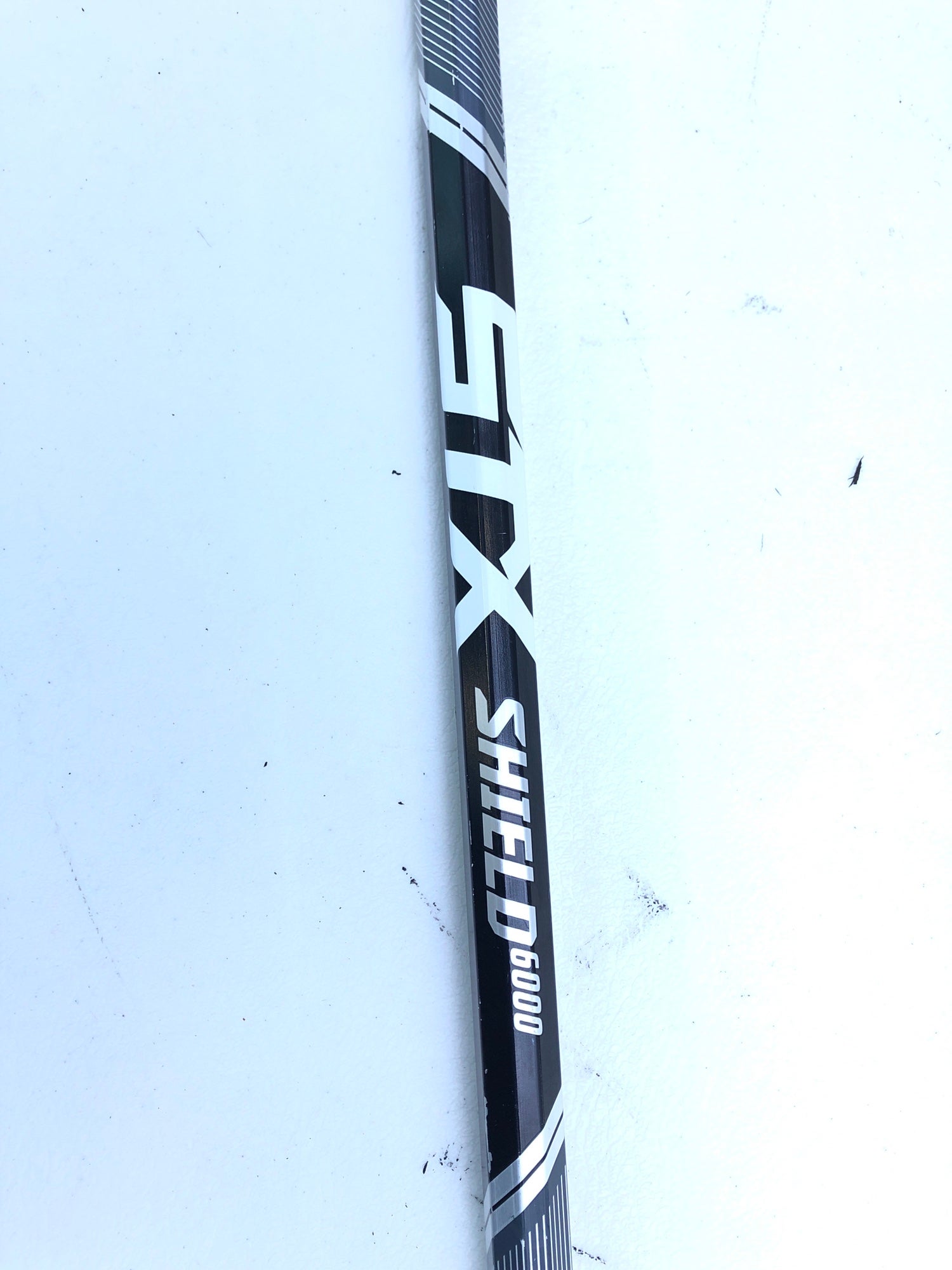 Used STX Shield 6000 Lacrosse Goalie Shaft SidelineSwap