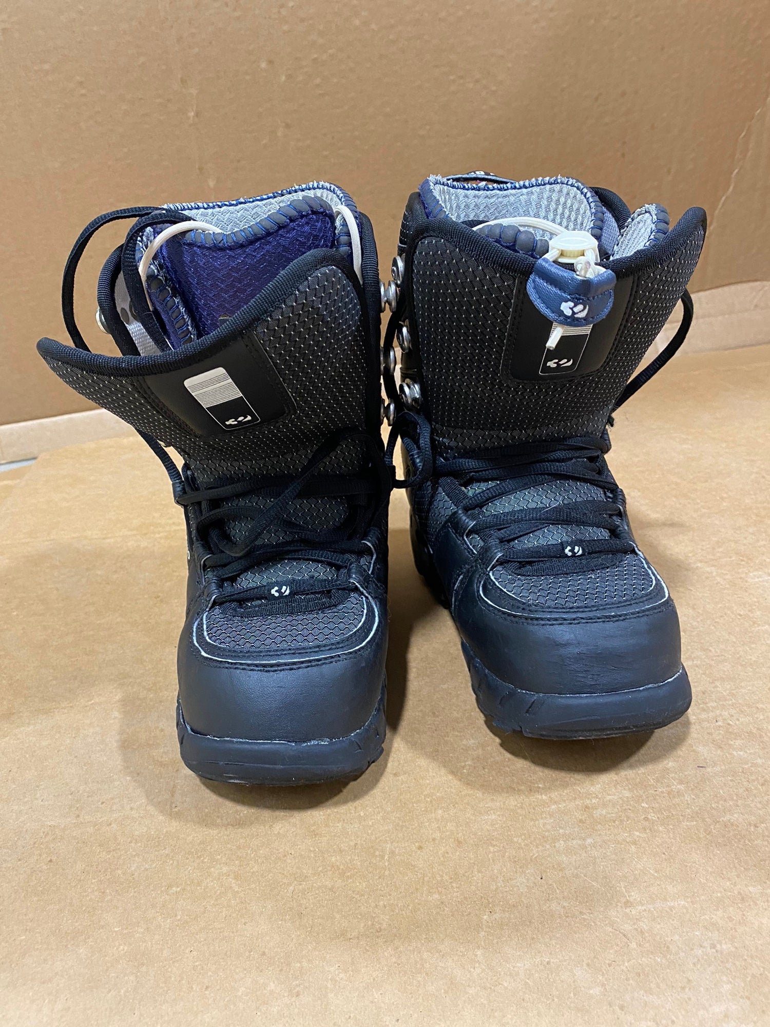 Used Men's Men's 4.0 (W 5.0) Thirty Two prion Snowboard Boots