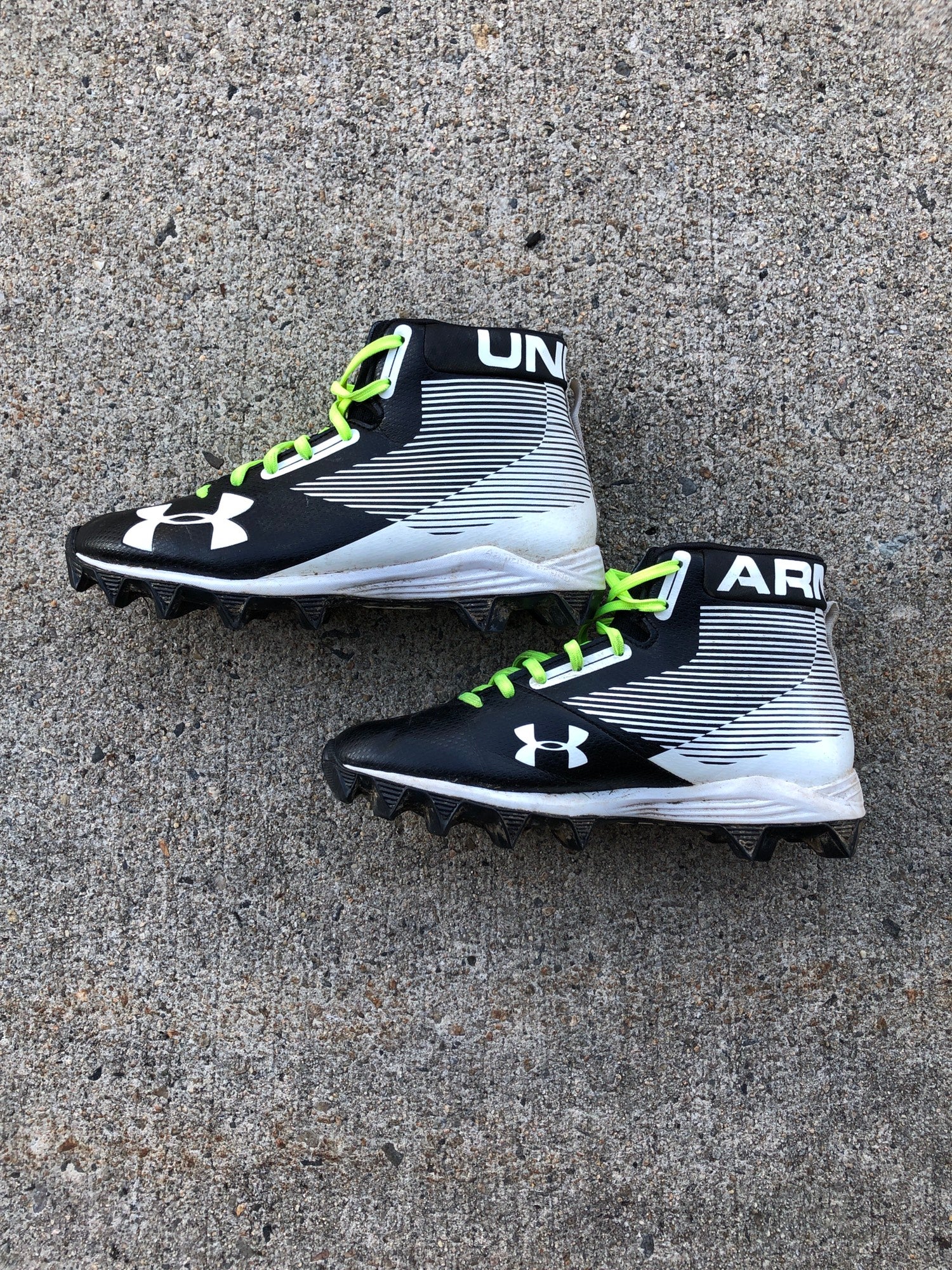 mens baseball cleats high top