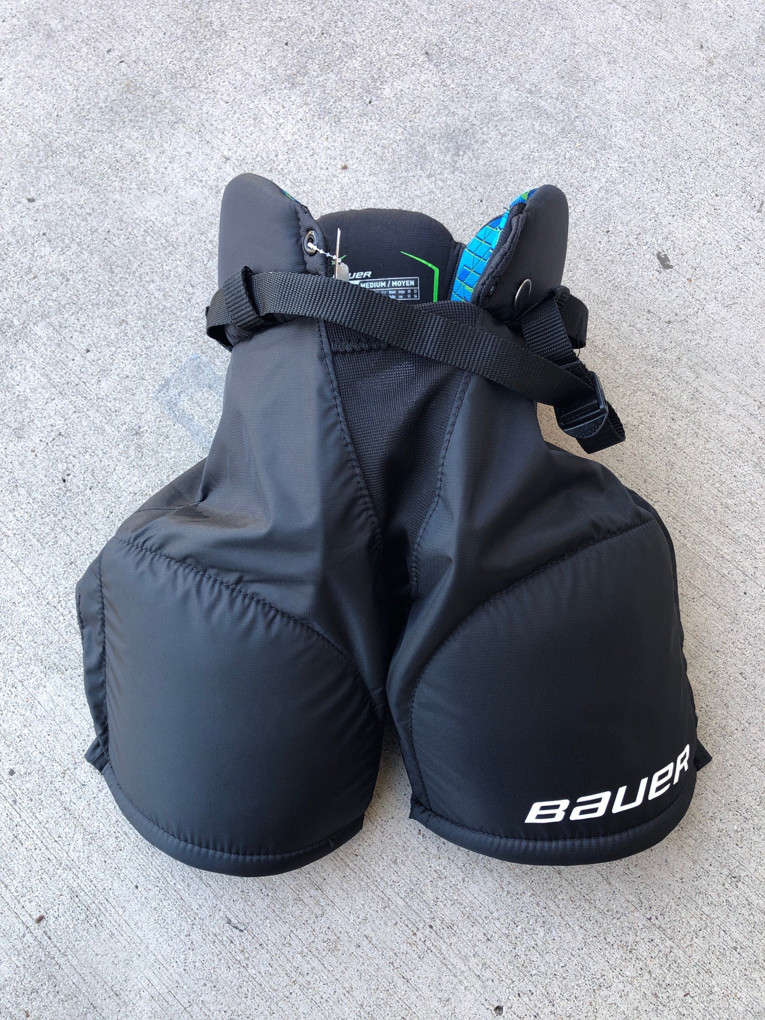 Youth Used Medium Bauer Hockey Pants SidelineSwap