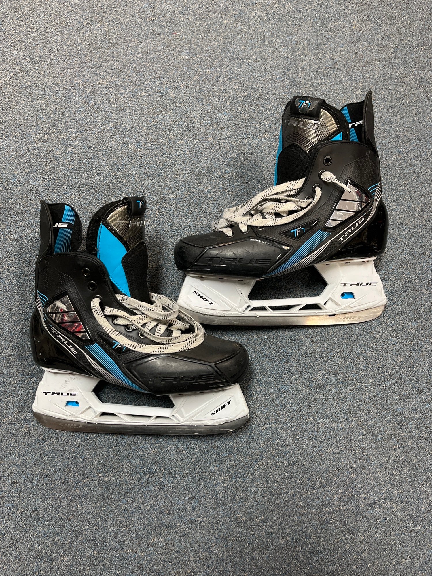 Senior Used True TF7 Hockey Skates D&R (Regular) 8.0 SidelineSwap