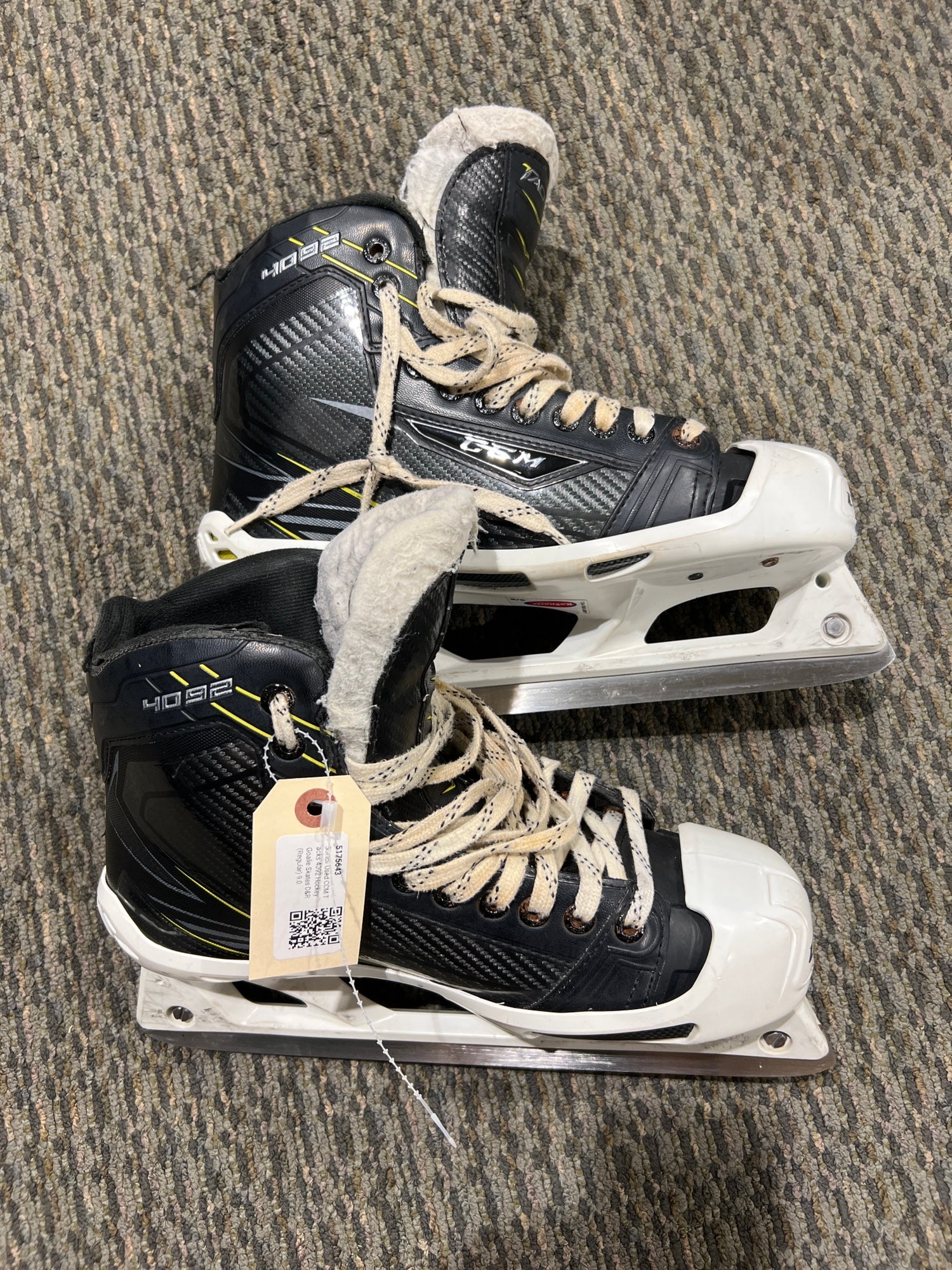 Senior Used CCM Tacks 4092 Hockey Goalie Skates D&R (Regular) 9.0