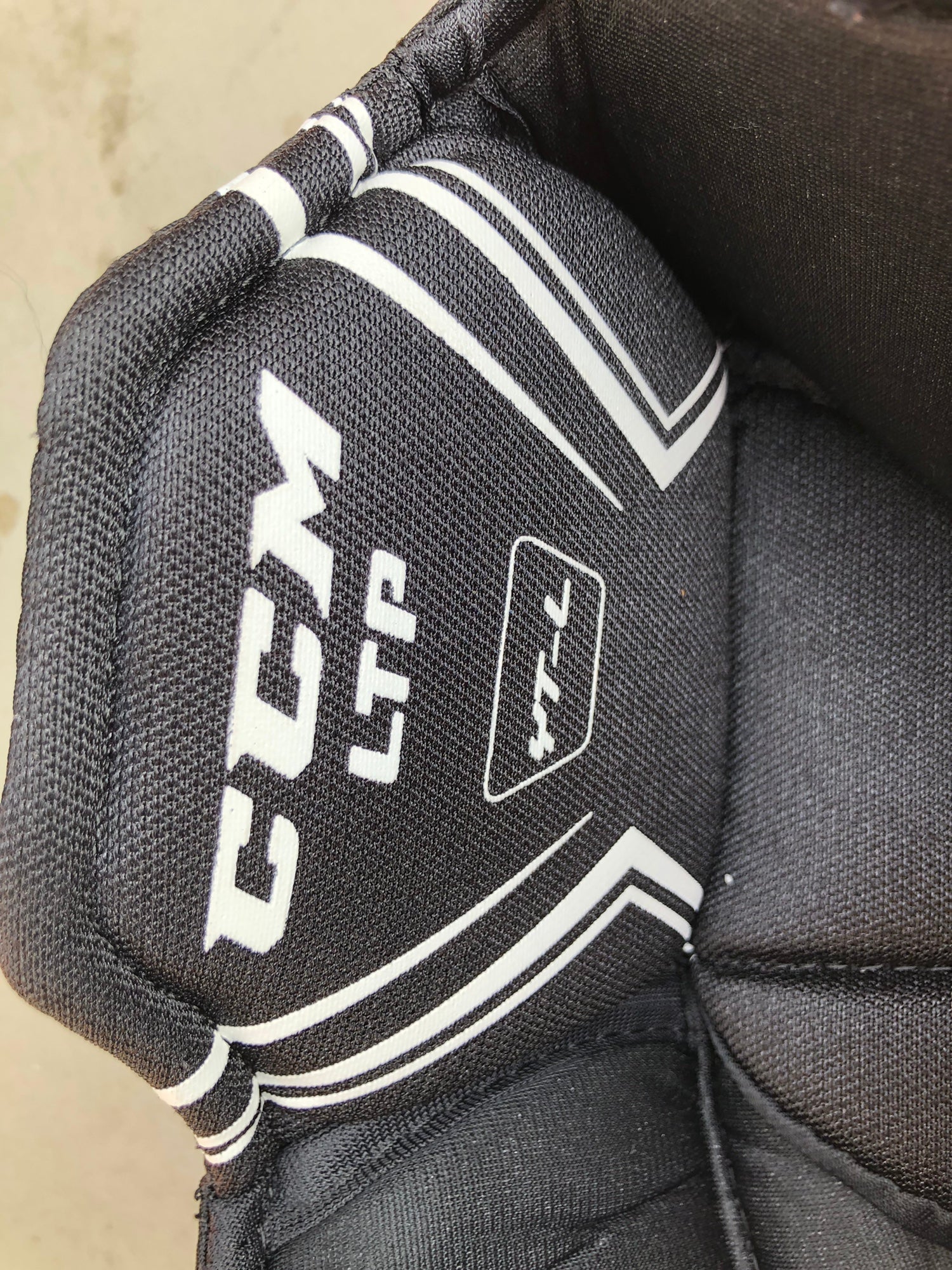Youth Used Large CCM LTP Hockey Pants SidelineSwap