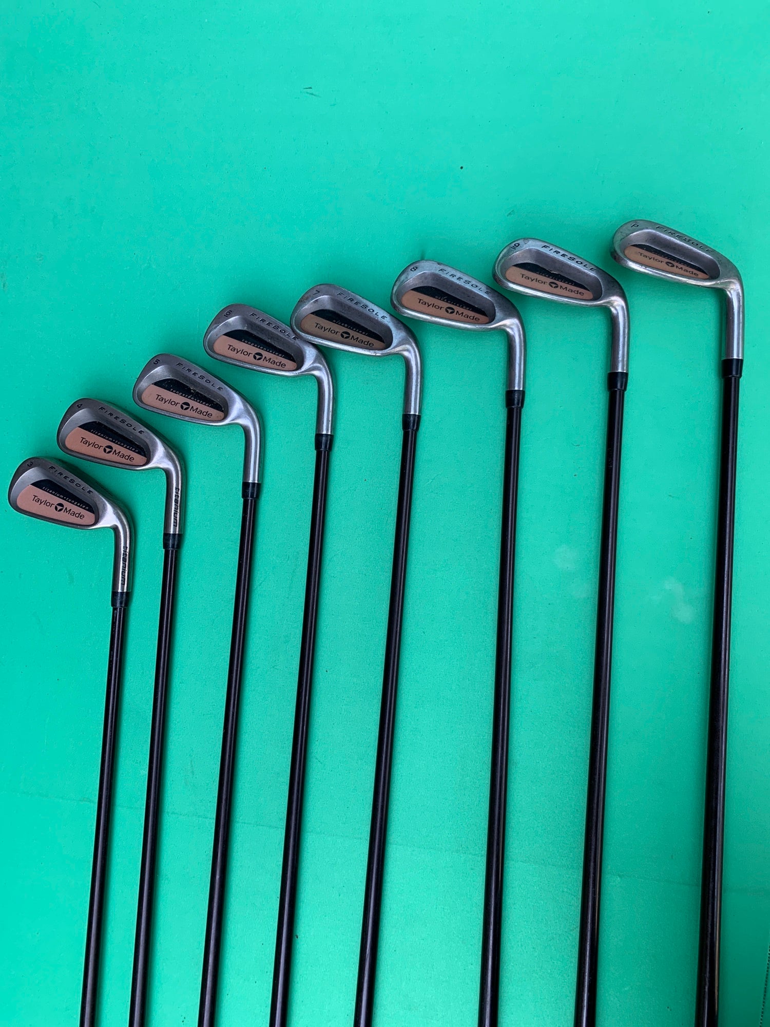 Used Men's TaylorMade Firesole RightHanded Golf Iron Set (Number of