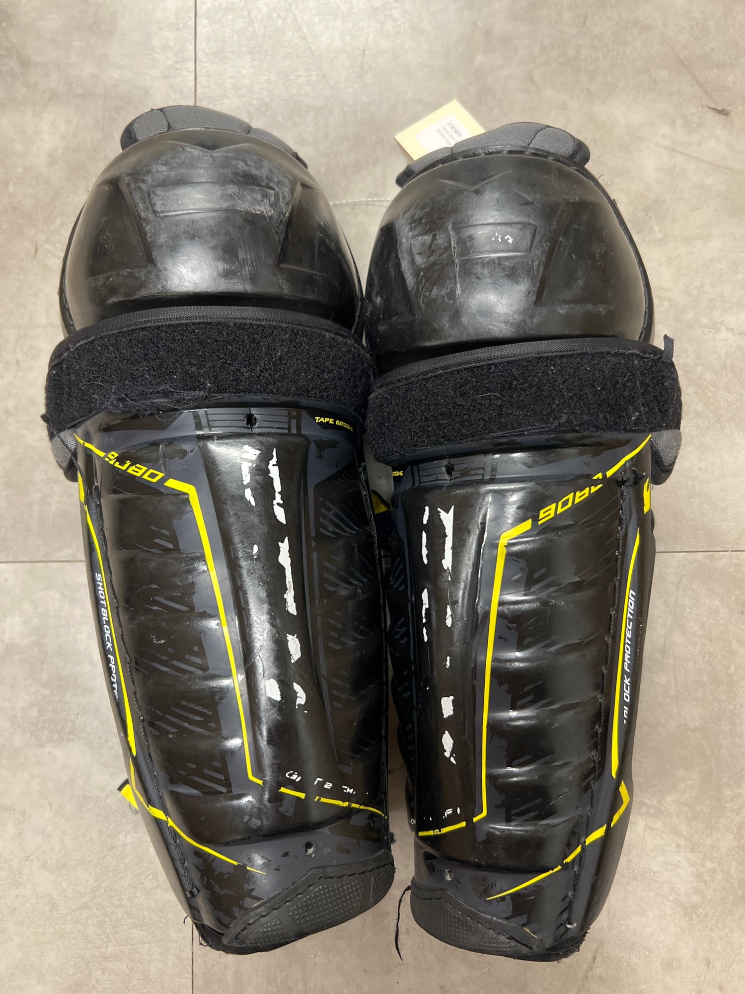 Used CCM Tacks 9080 Shin Pads SidelineSwap
