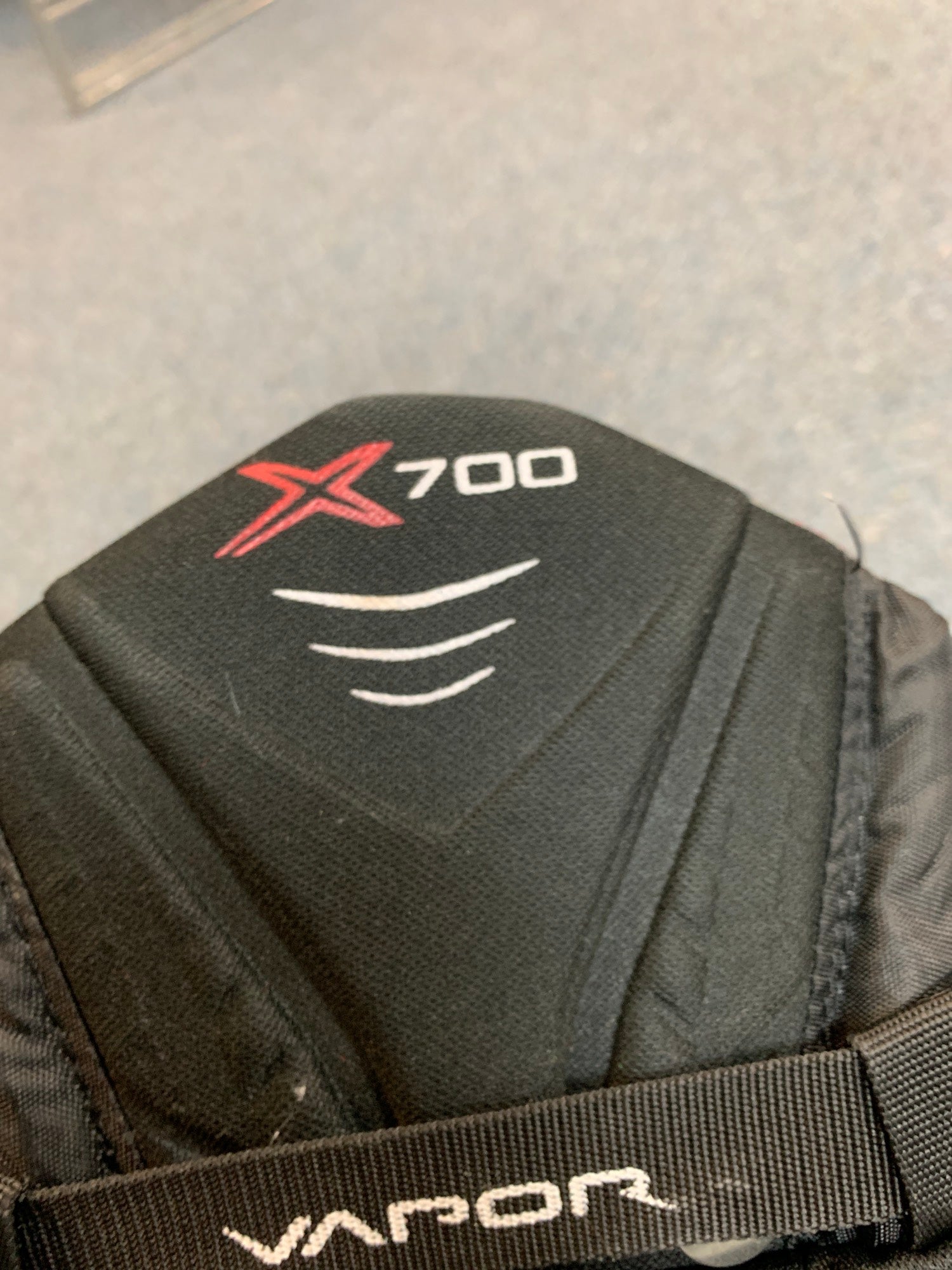 bauer vapor x700 junior