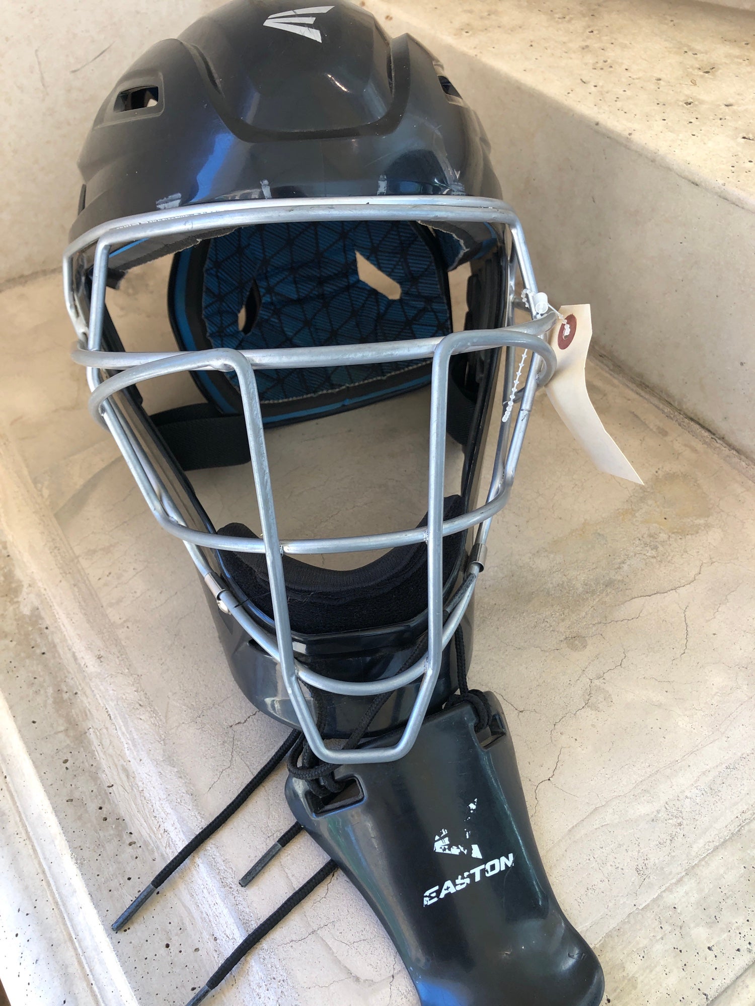 Used Easton Gametime Catcher's Mask SidelineSwap