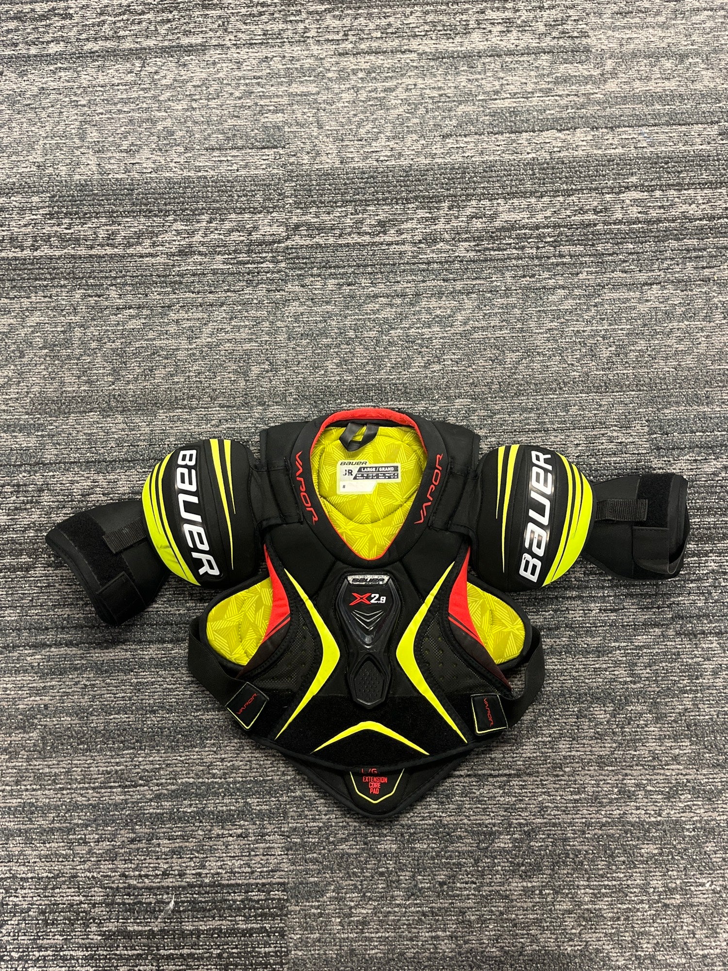 Used Junior Large Bauer Vapor X2.9 Shoulder Pads SidelineSwap