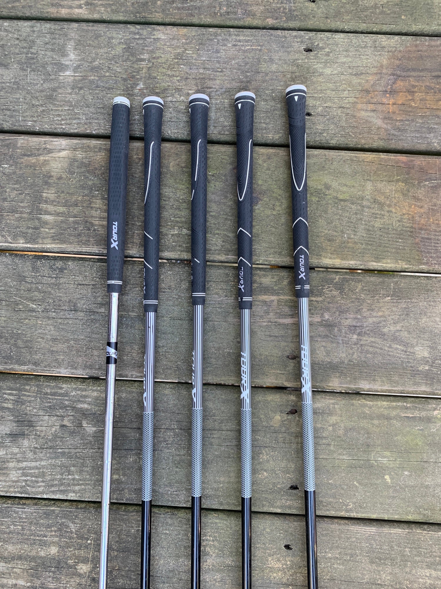 Used Junior Tour X RightHanded Junior Golf Club (Number of Clubs 5