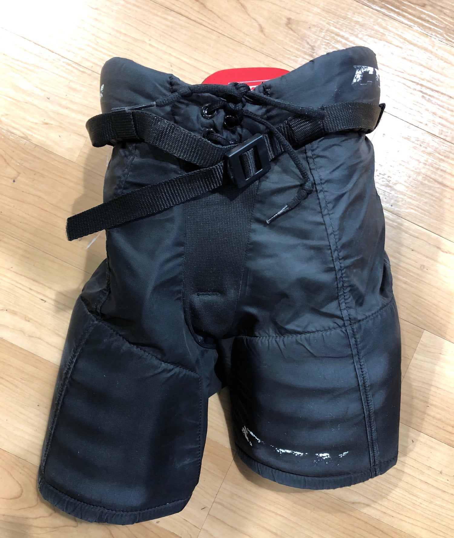 Youth Used Small CCM JetSpeed FT350 Hockey Pants SidelineSwap