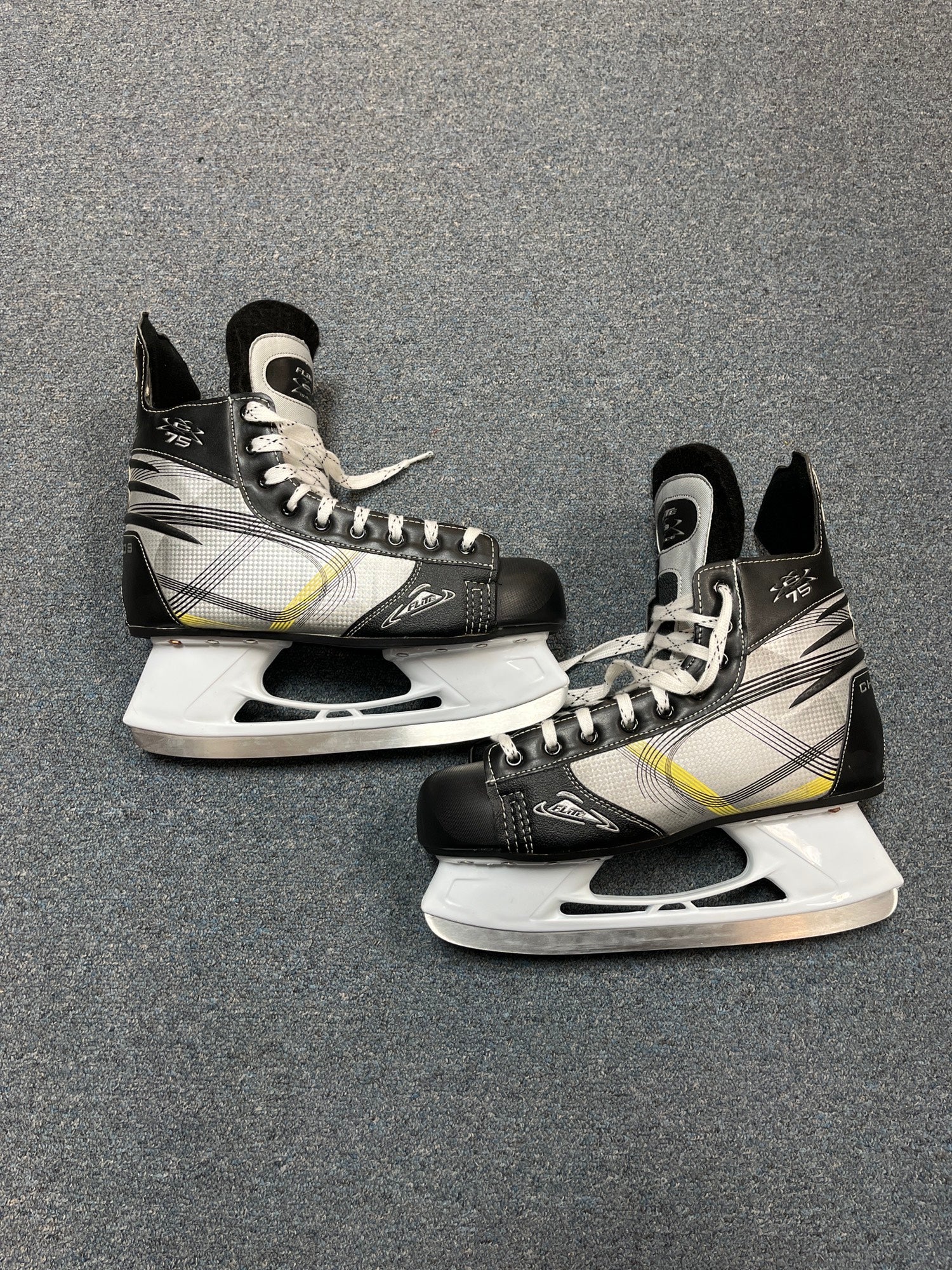 Senior Used Flite Chaos 75 Hockey Skates D&R (Regular) 13.0 SidelineSwap
