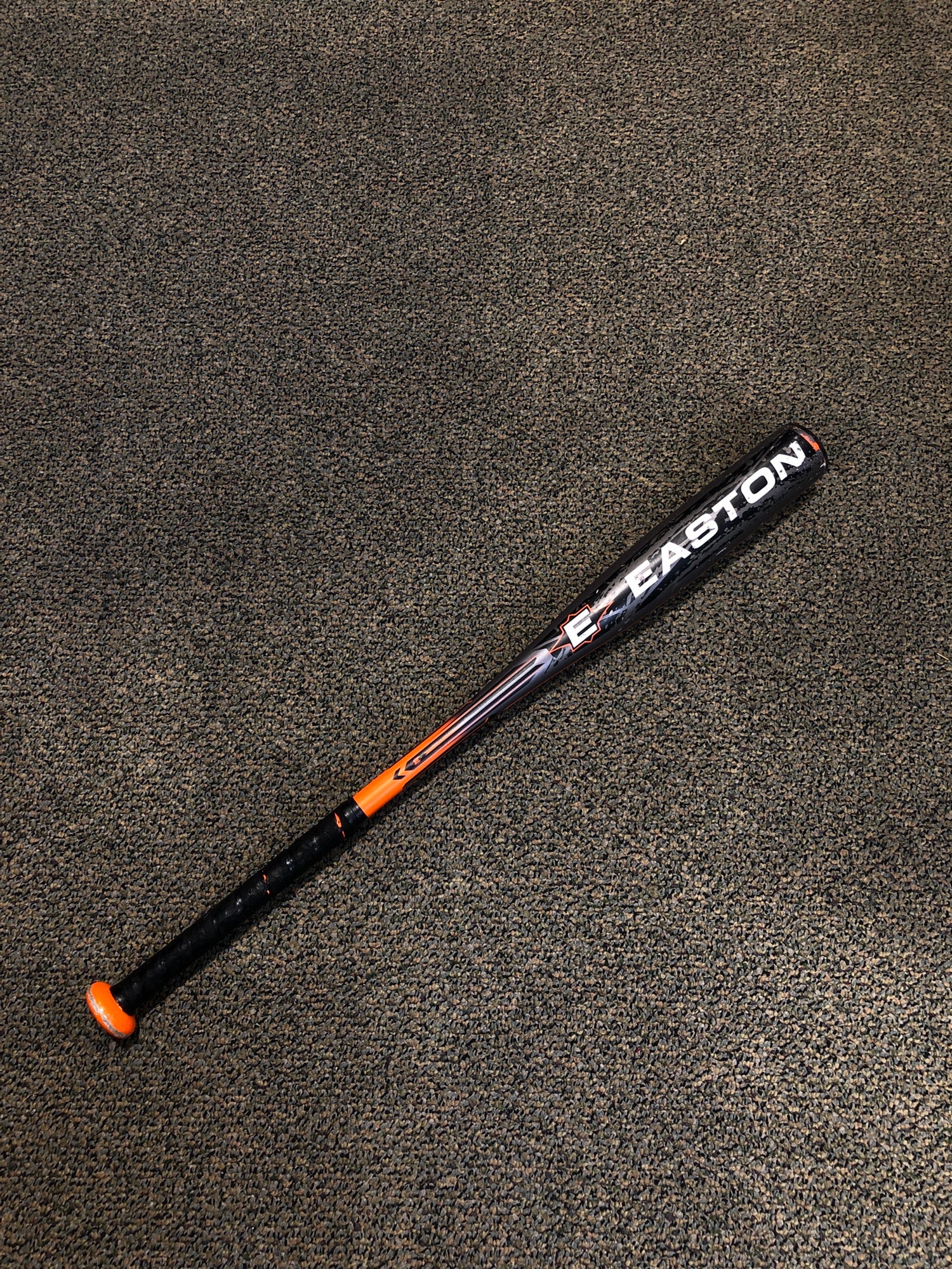 Used USSSA Certified Easton Typhoon Alloy Bat 11 18OZ 29" SidelineSwap