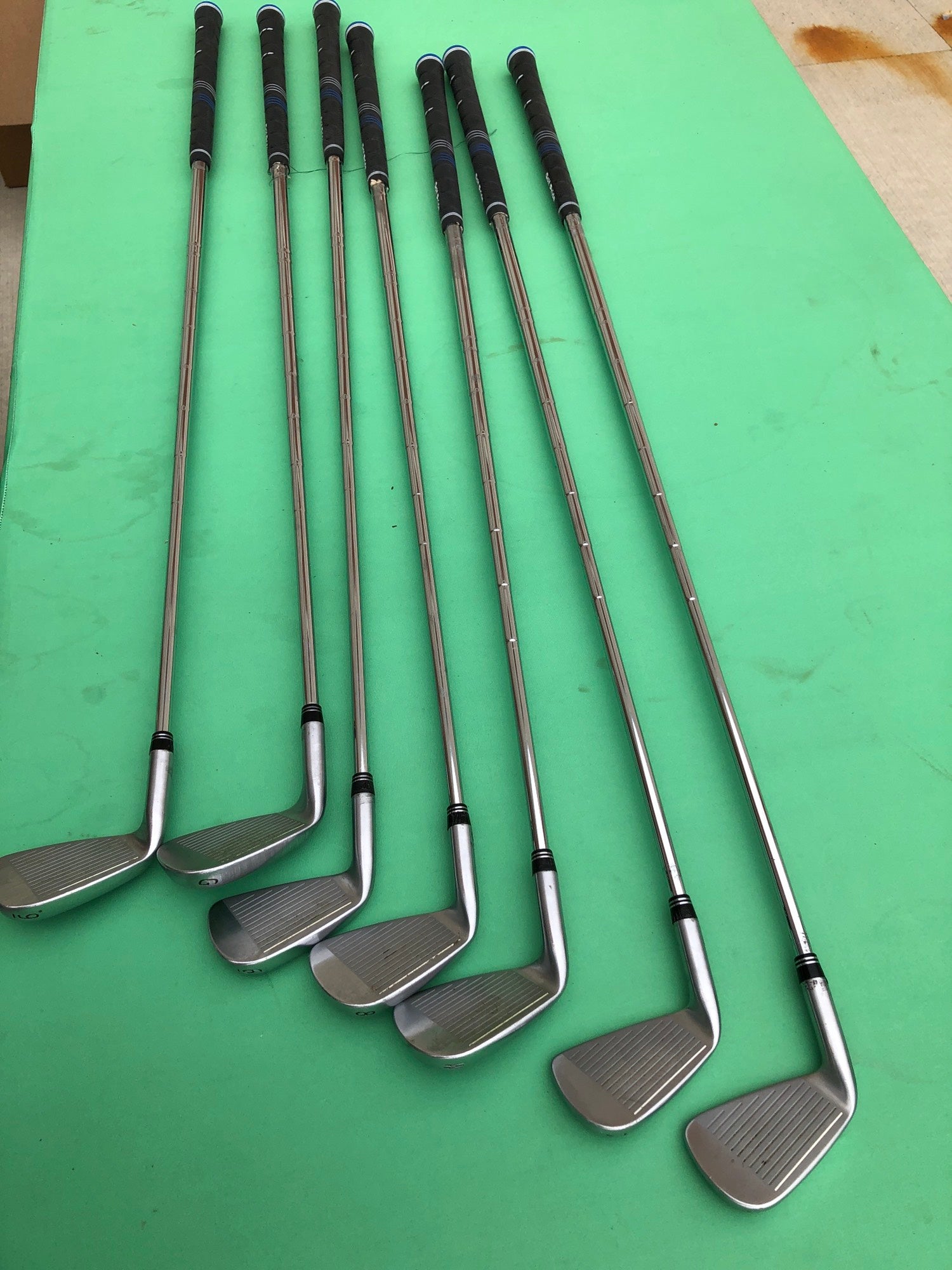 Used Men's PXG 0211 Right Iron Set Steel SidelineSwap