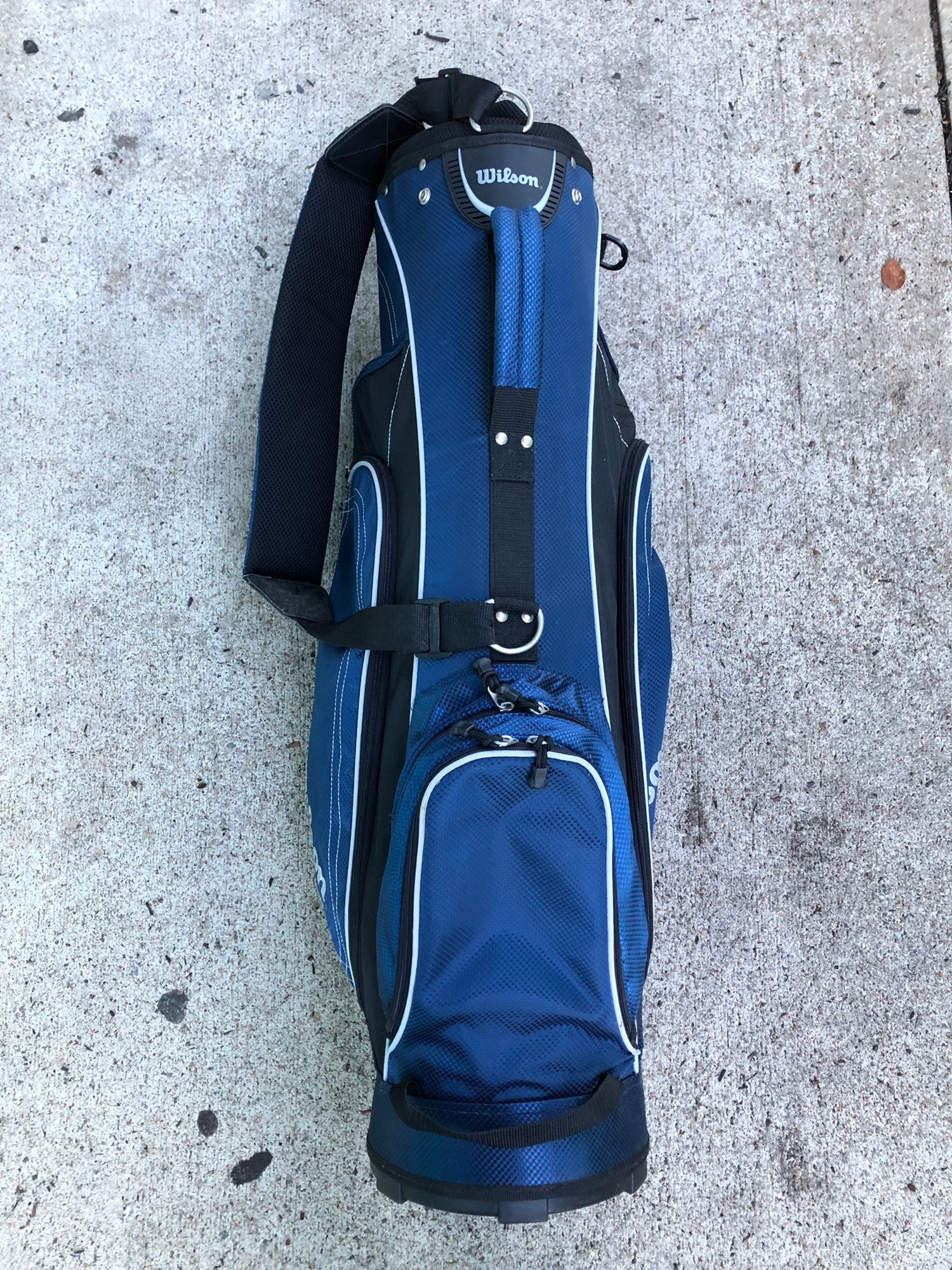 Used Men's Wilson Carry Golf Bag SidelineSwap