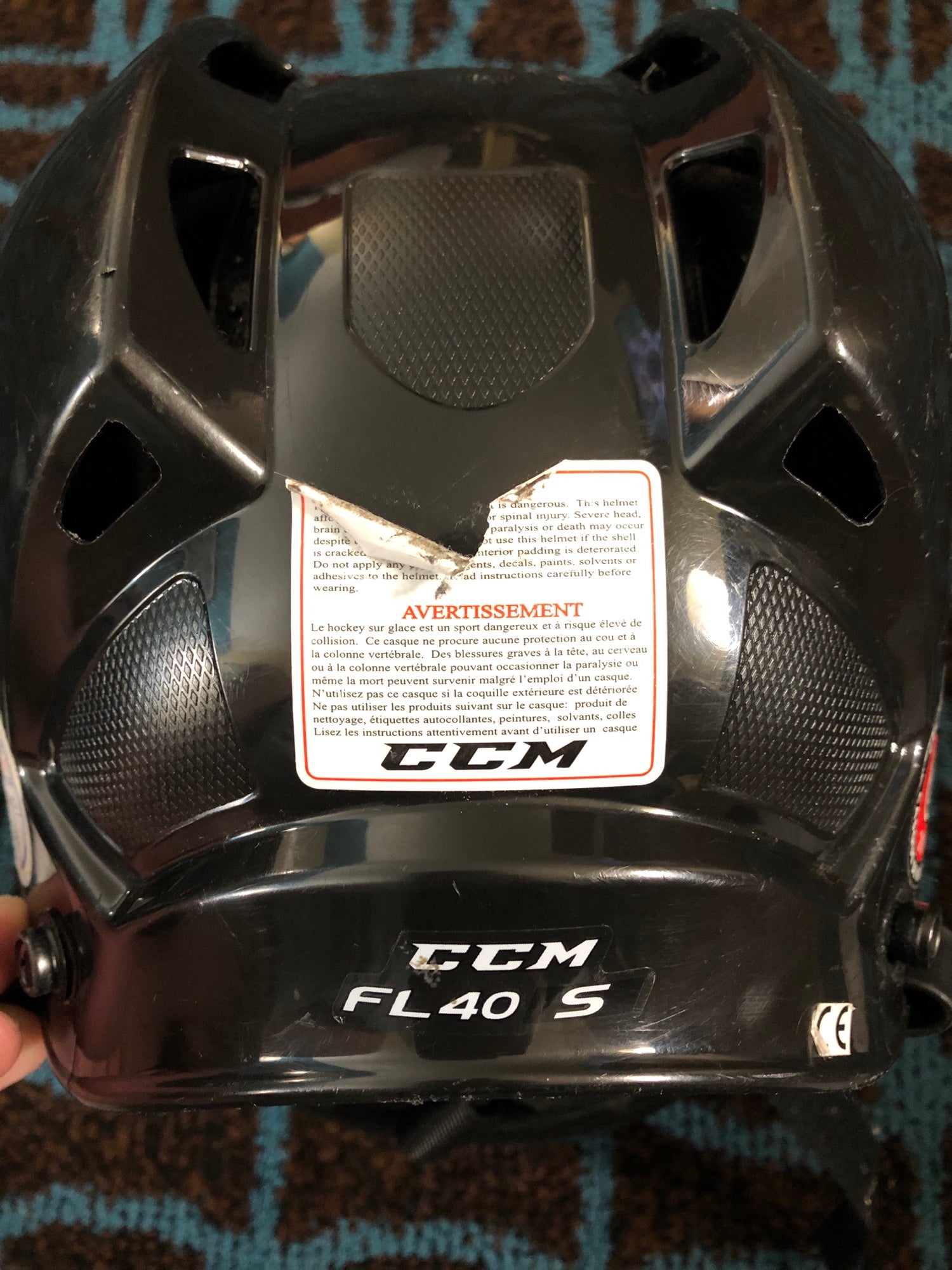 Used CCM FL40 Hockey Helmet (Size Small) Certification Expired