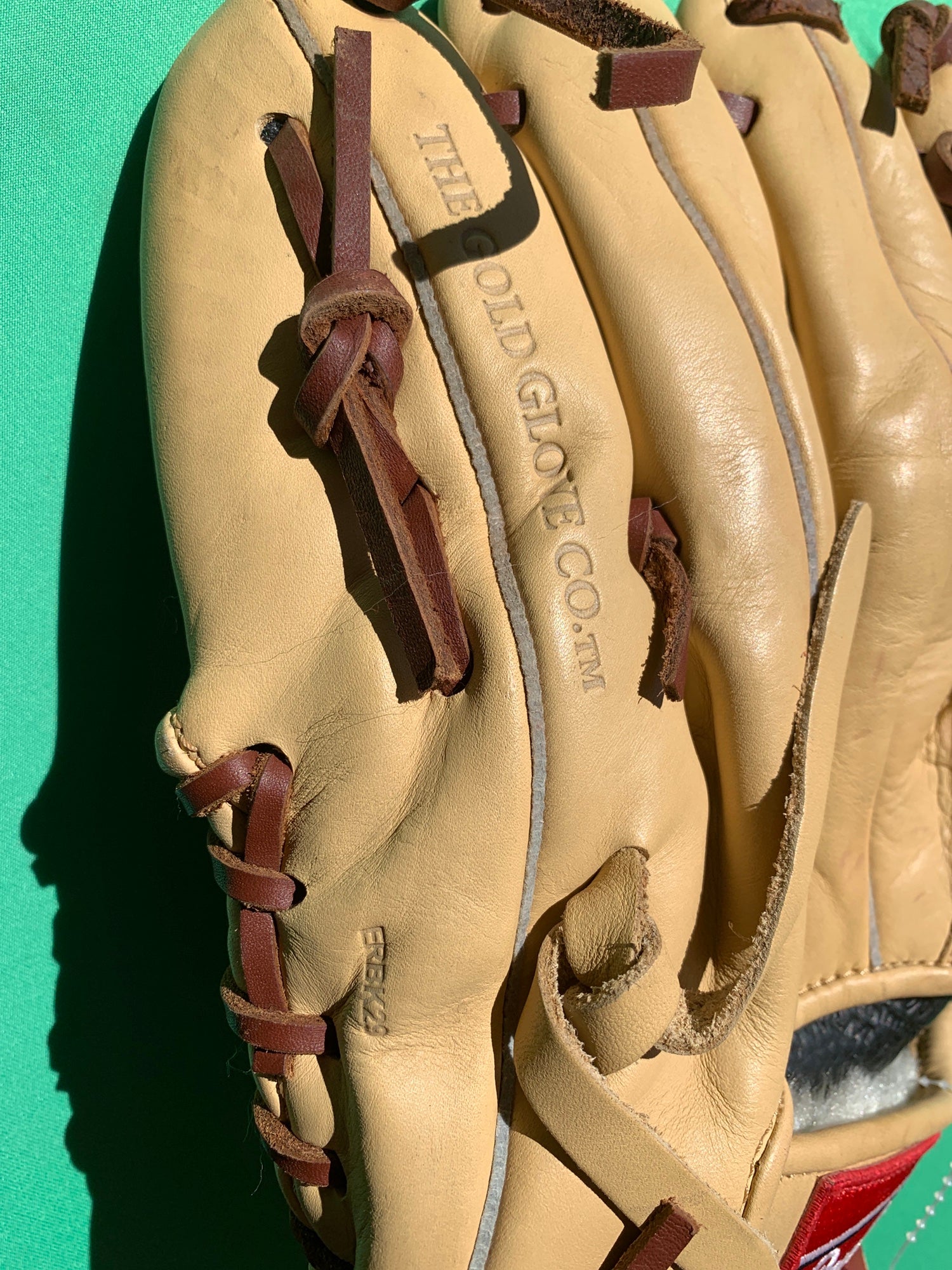 Used Rawlings Gold Glove Elite Right Hand Throw Infield Baseball Glove