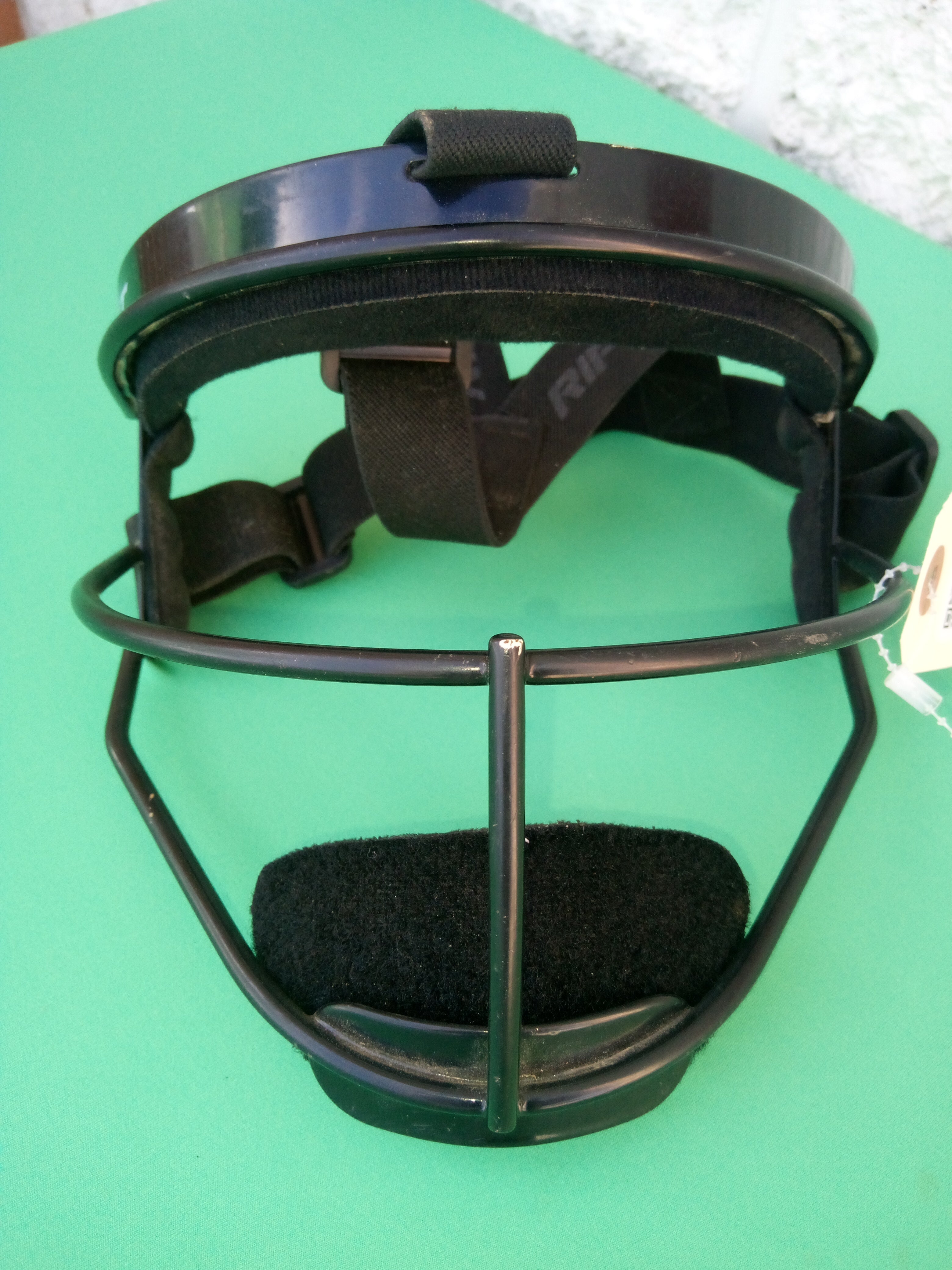 Used Rip It Defense Pro Youth Face Guard SidelineSwap