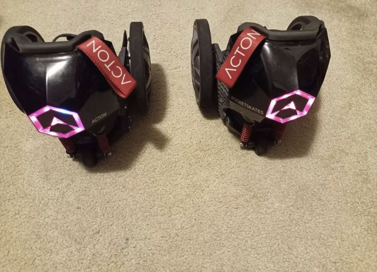 ACTON R10 RocketSkates The World's First Smart Electric Skates (Black) SidelineSwap
