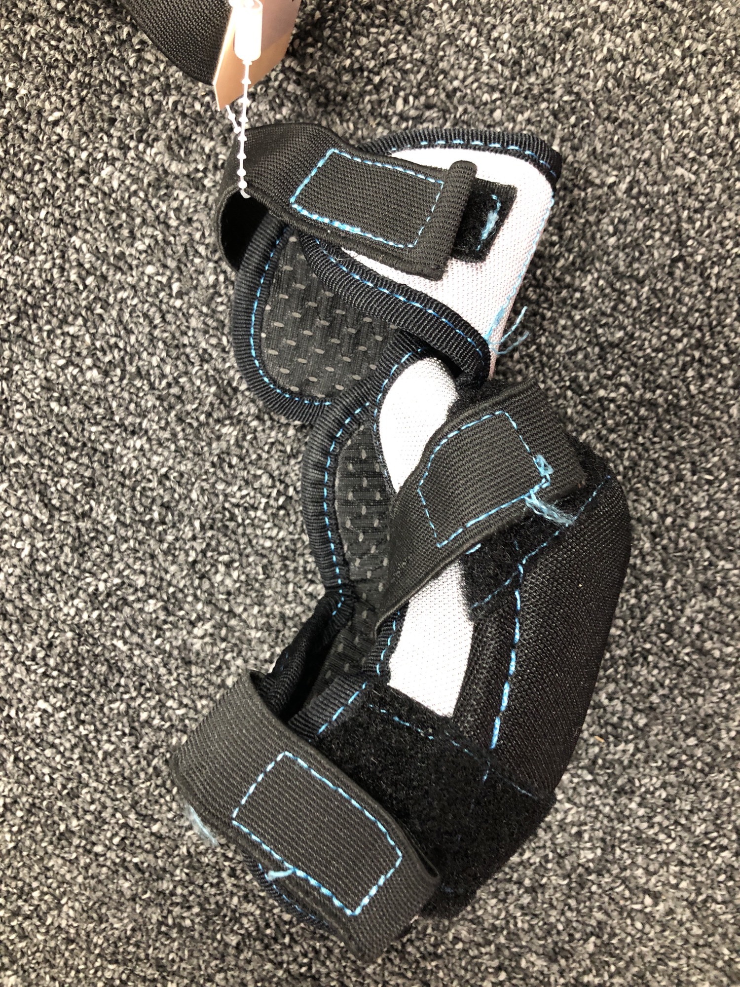 Used Medium True Elbow Pads SidelineSwap