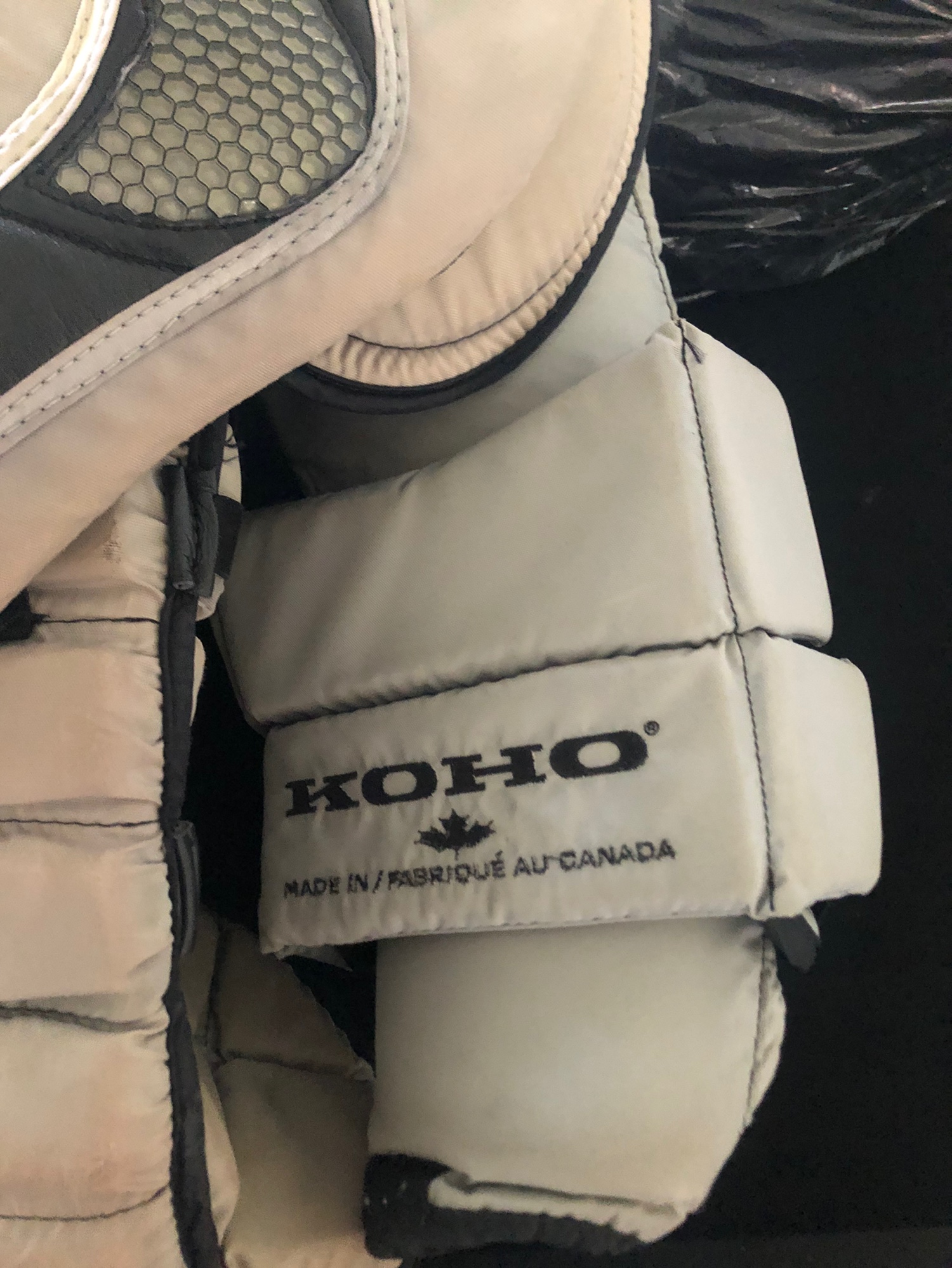 Koho 590 Pro Stock Ice Hockey Goalie Chest Protector C/A Size Senior XL