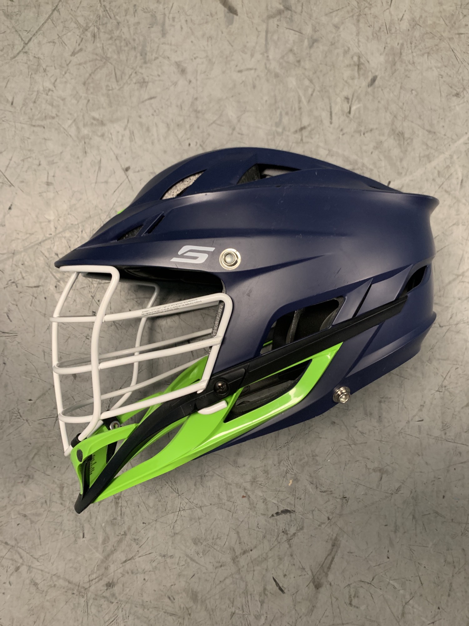 Used Cascade S Lacrosse Helmet SidelineSwap