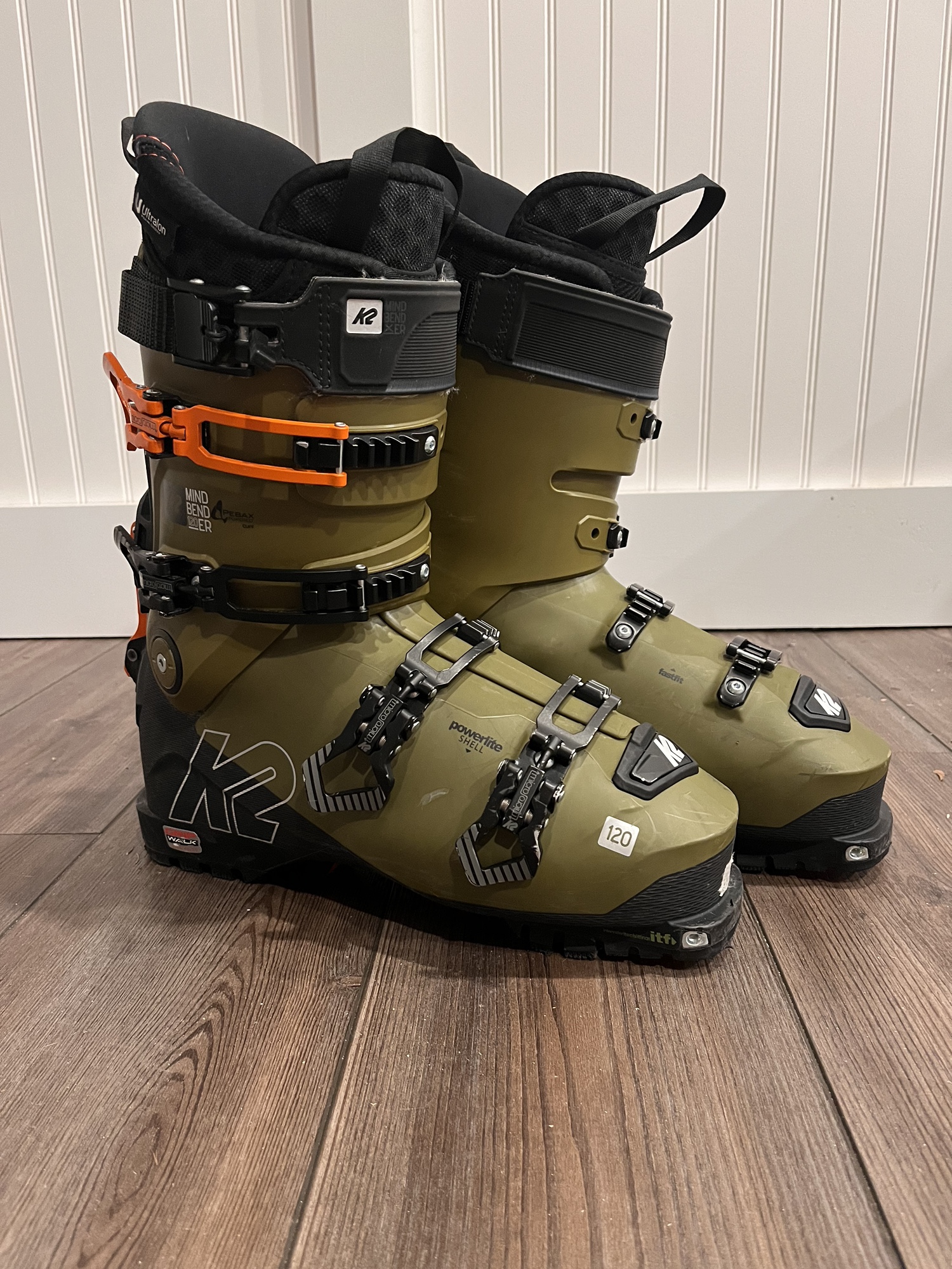 K2 Mindbender 120 Ski Boots SidelineSwap