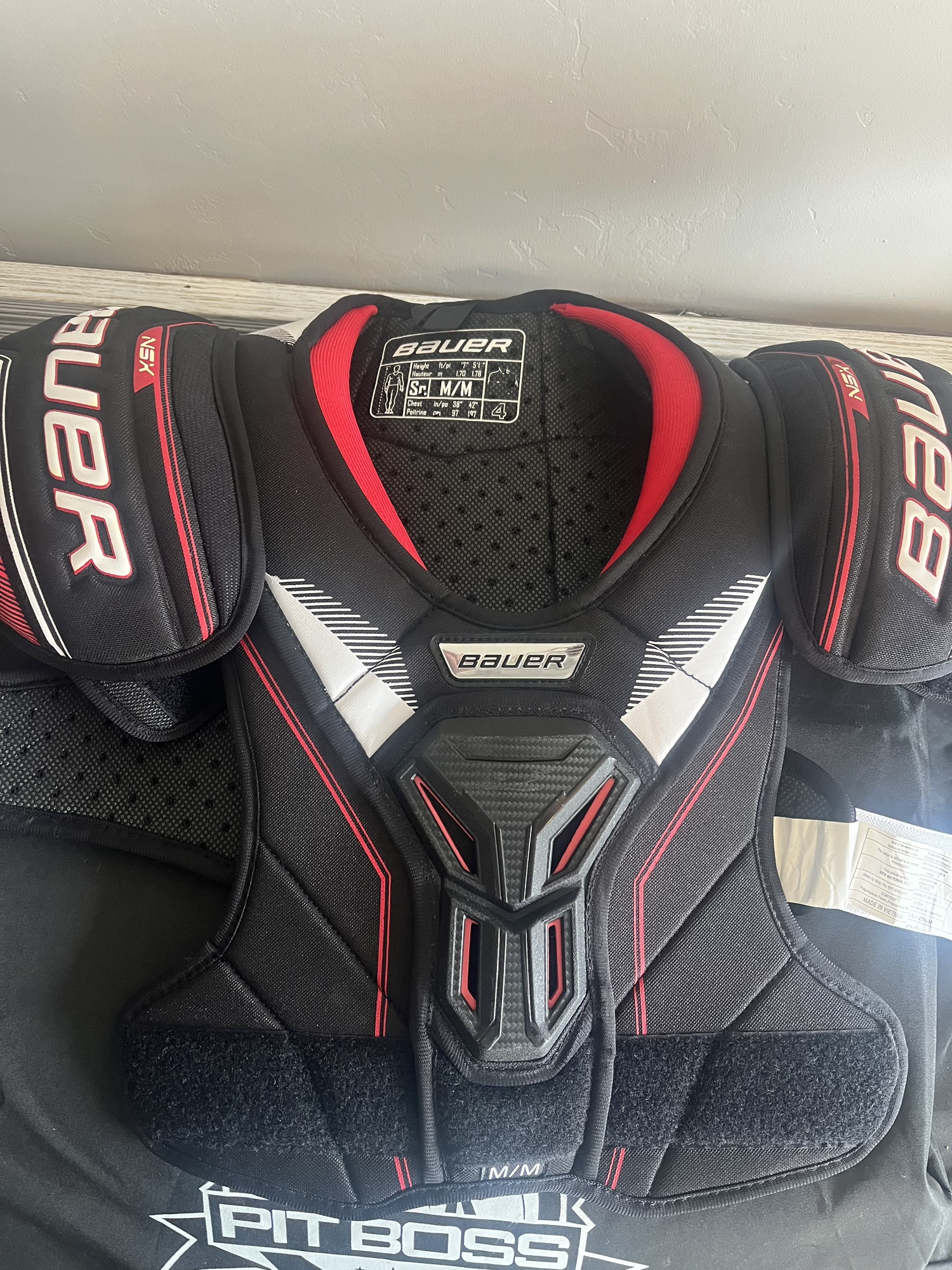 Senior Medium Bauer NSX Shoulder Pads SidelineSwap