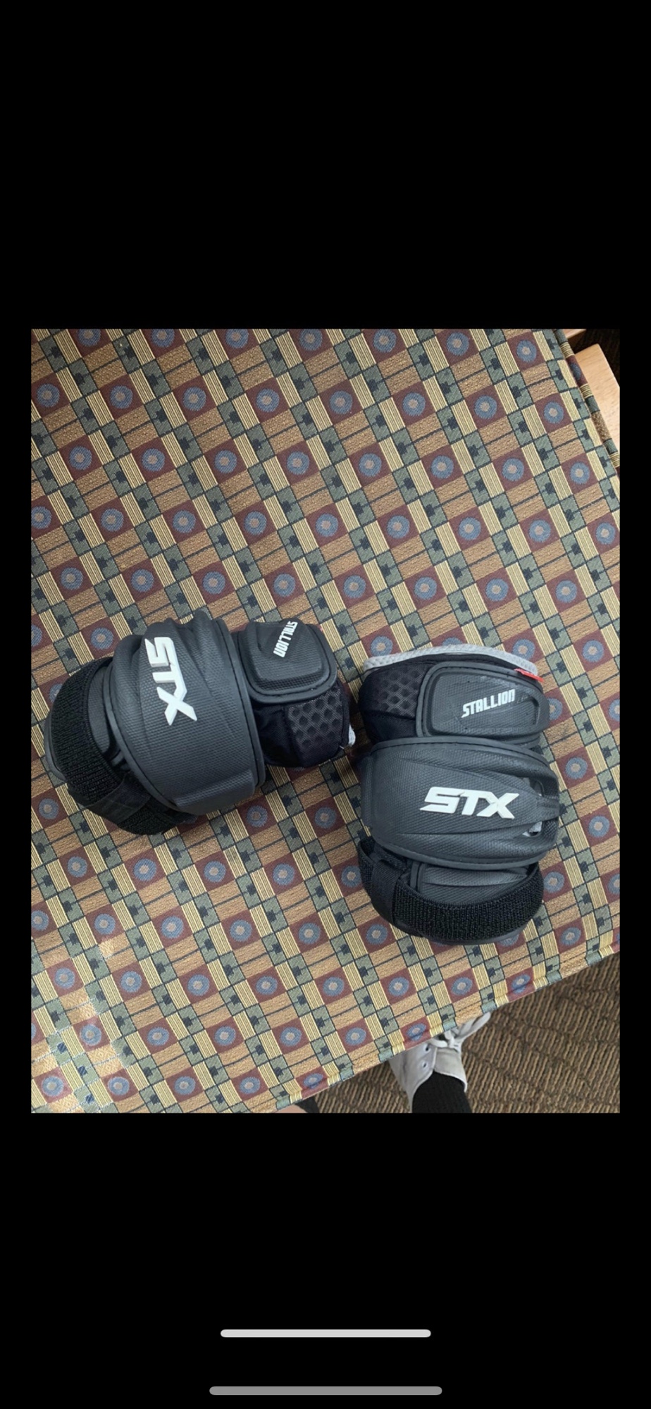 STX Stallion 500 Arm Pads SidelineSwap