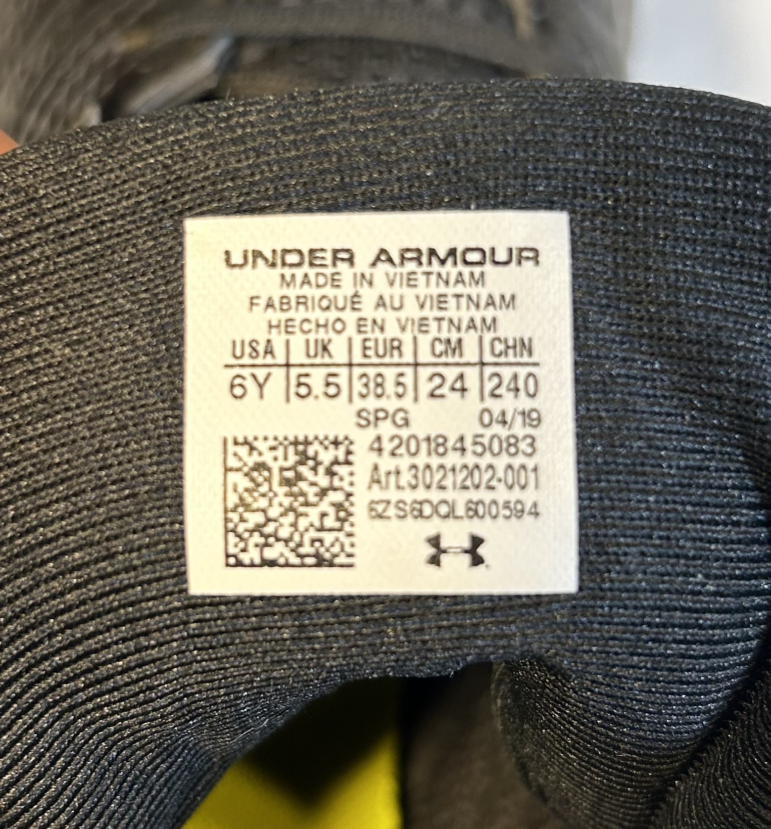 under armor low top cleats