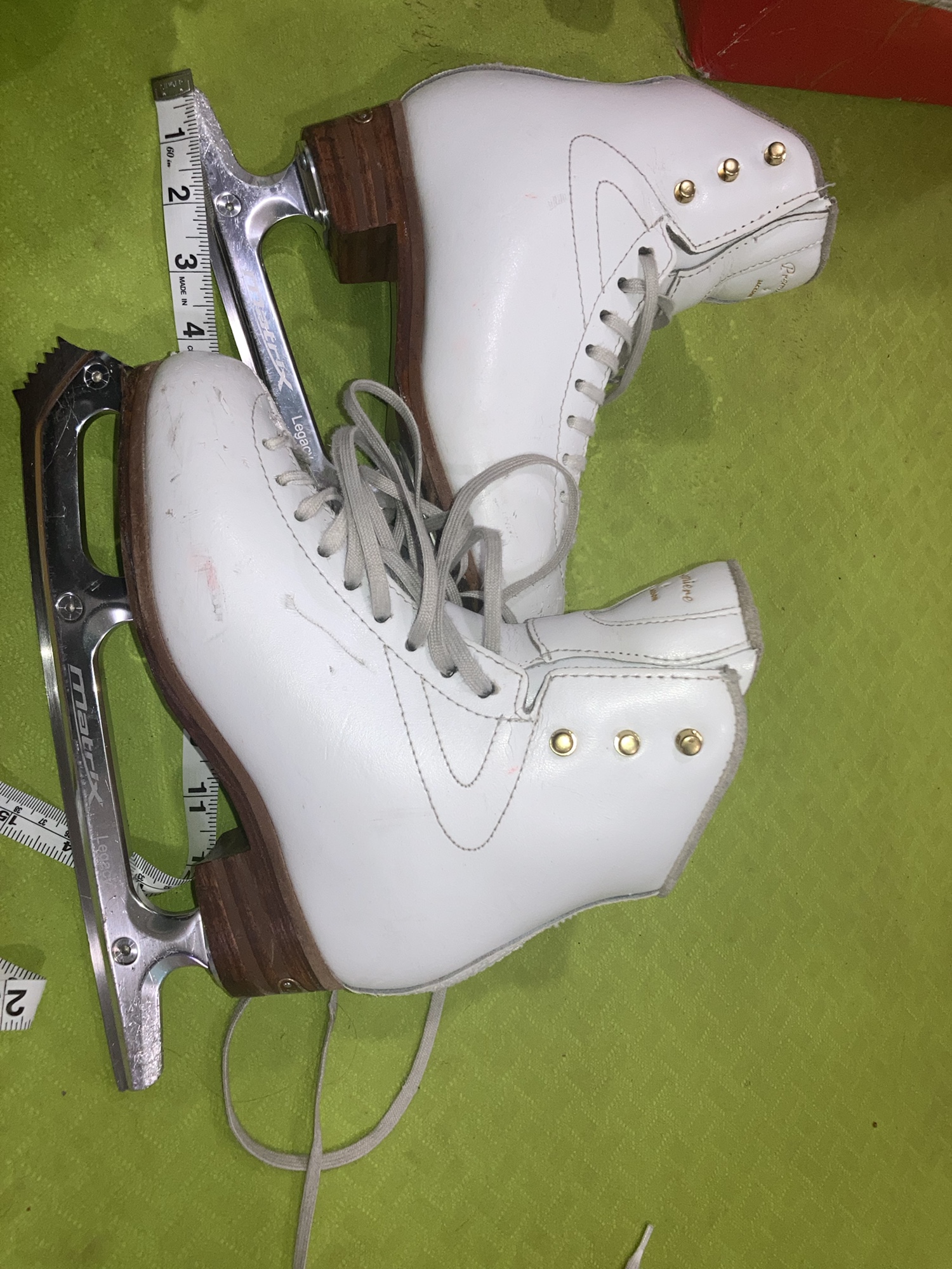 Used Jackson Size 3C Figure Skates SidelineSwap