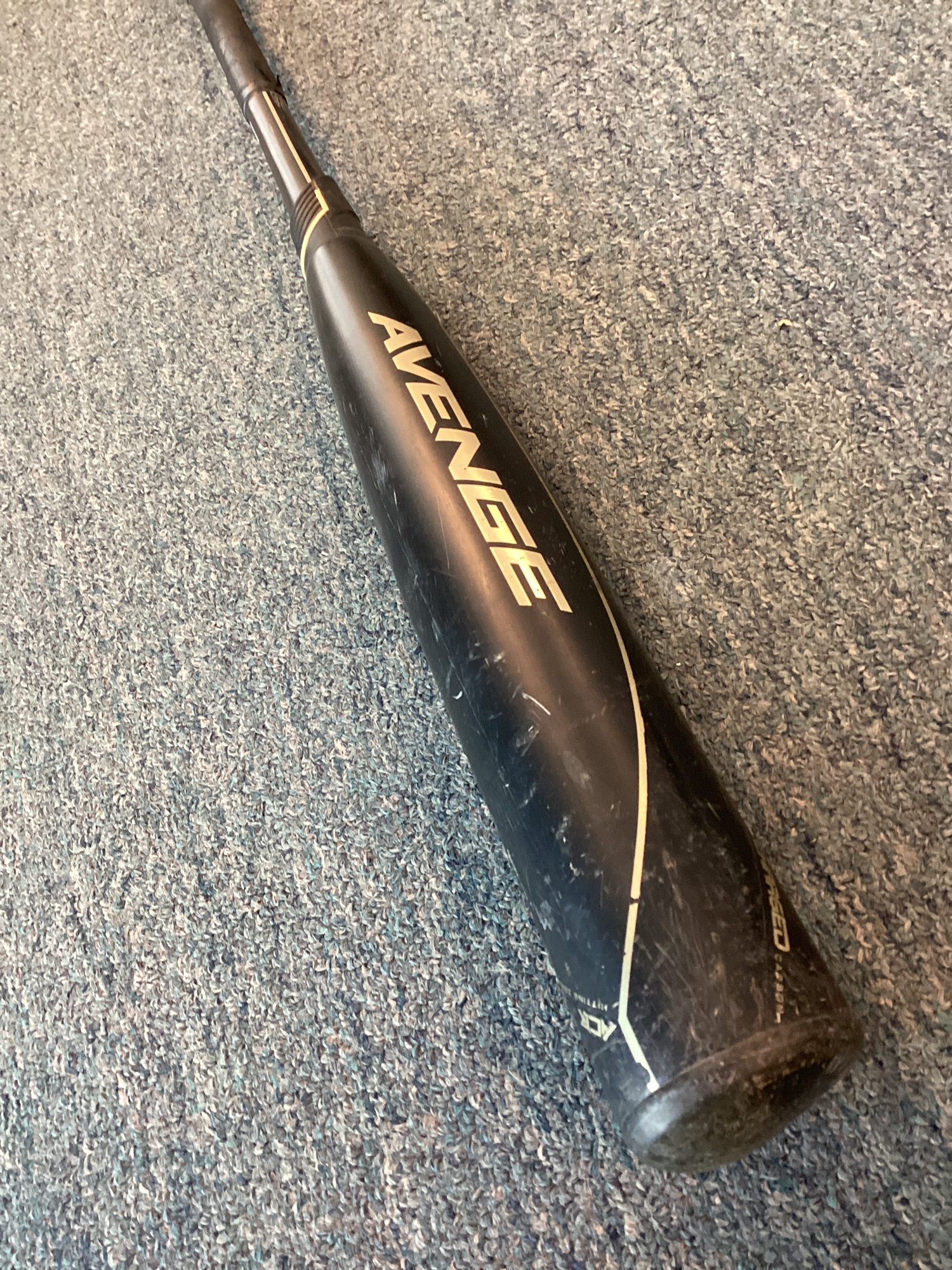 Used AXE Avenge Bat 32"29oz(3) BBCOR Baseball Bat SidelineSwap