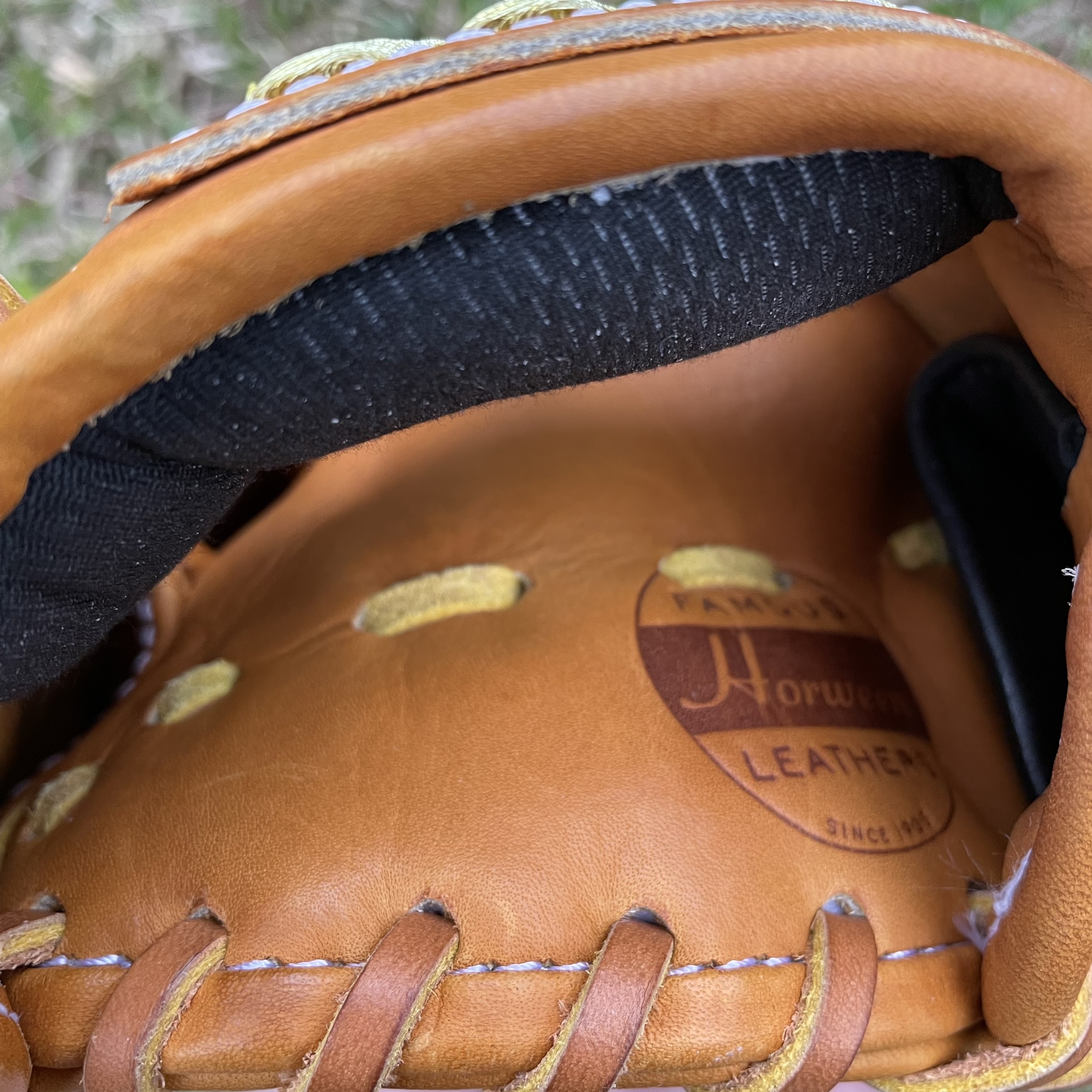 Marucci Capitol Series Limited Batch No. 1 11.5 Inch Horween Baseball