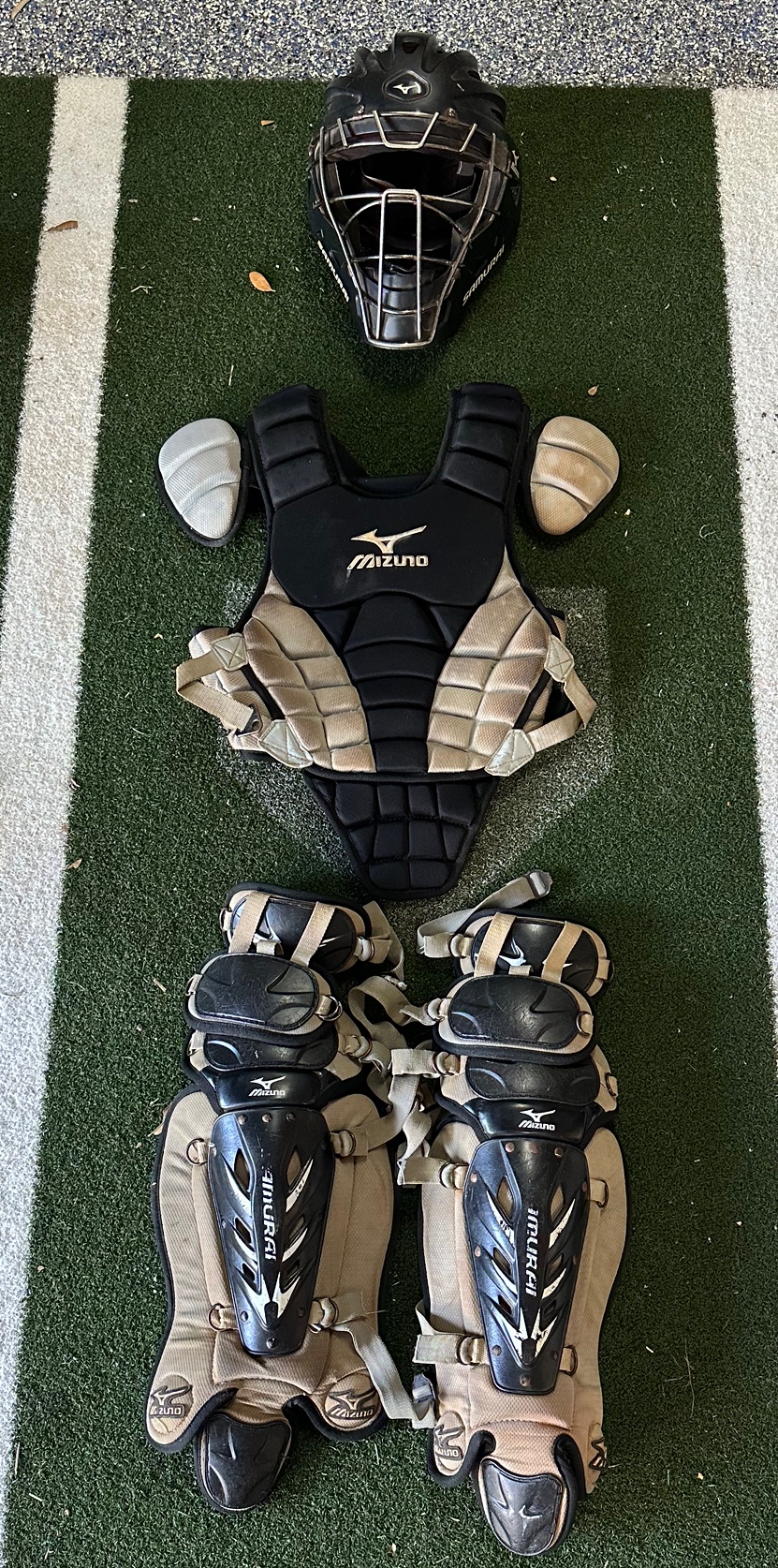 Mizuno Samurai Catcher's Set SidelineSwap