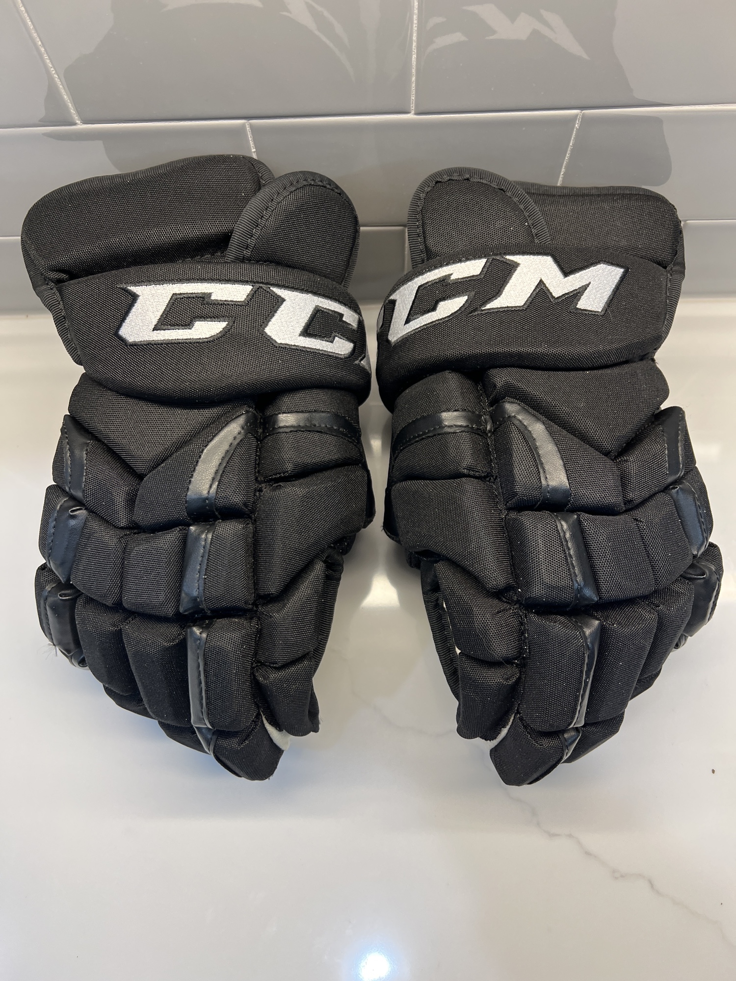 CCM HG10KN Pro Stock Black Gloves 13" SidelineSwap
