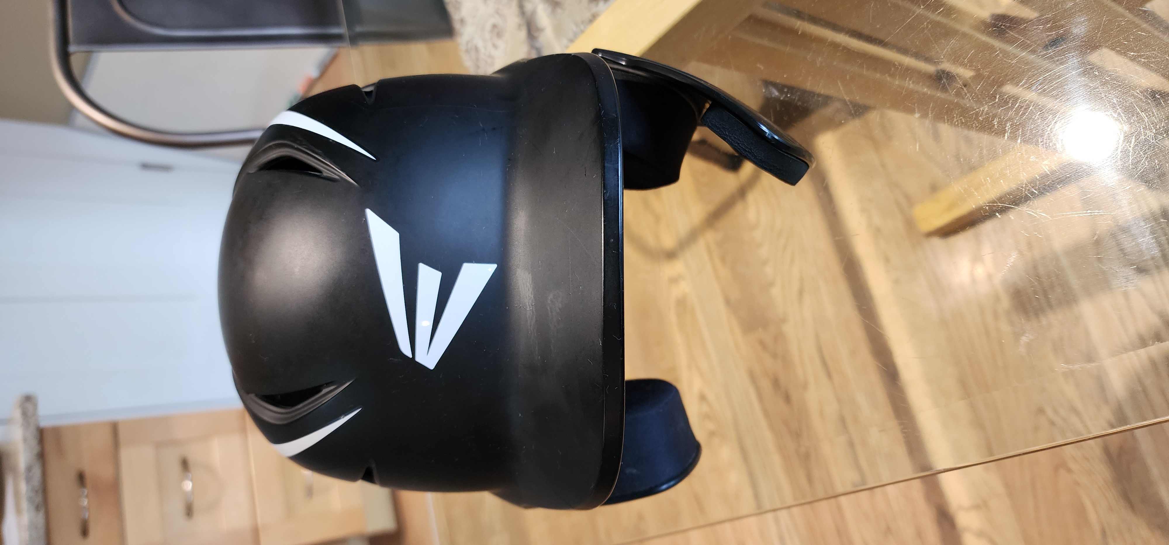 Used Small / Medium Jr Easton Elite X Batting Helmet With Jaw Guardt