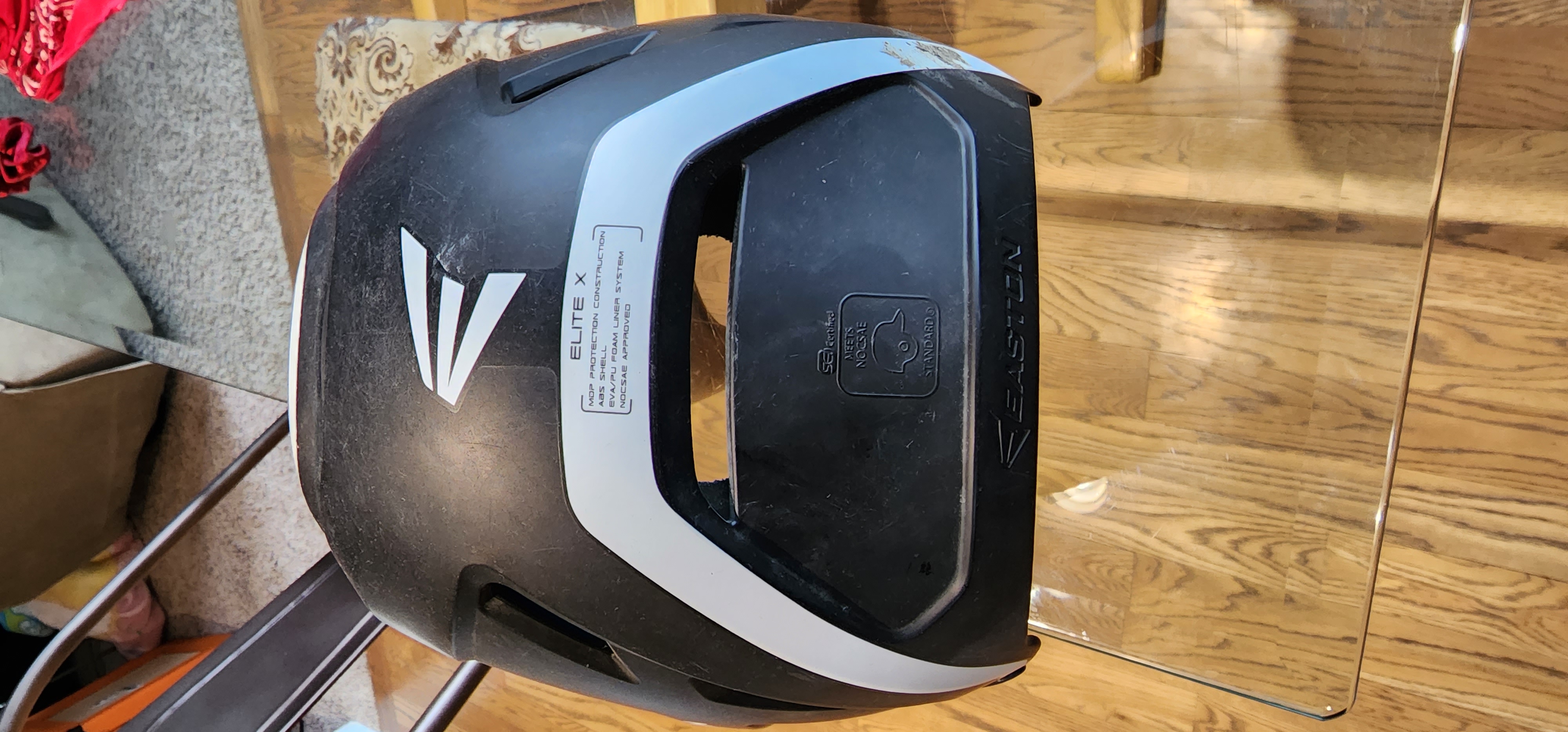 Used Small / Medium Jr Easton Elite X Batting Helmet With Jaw Guardt