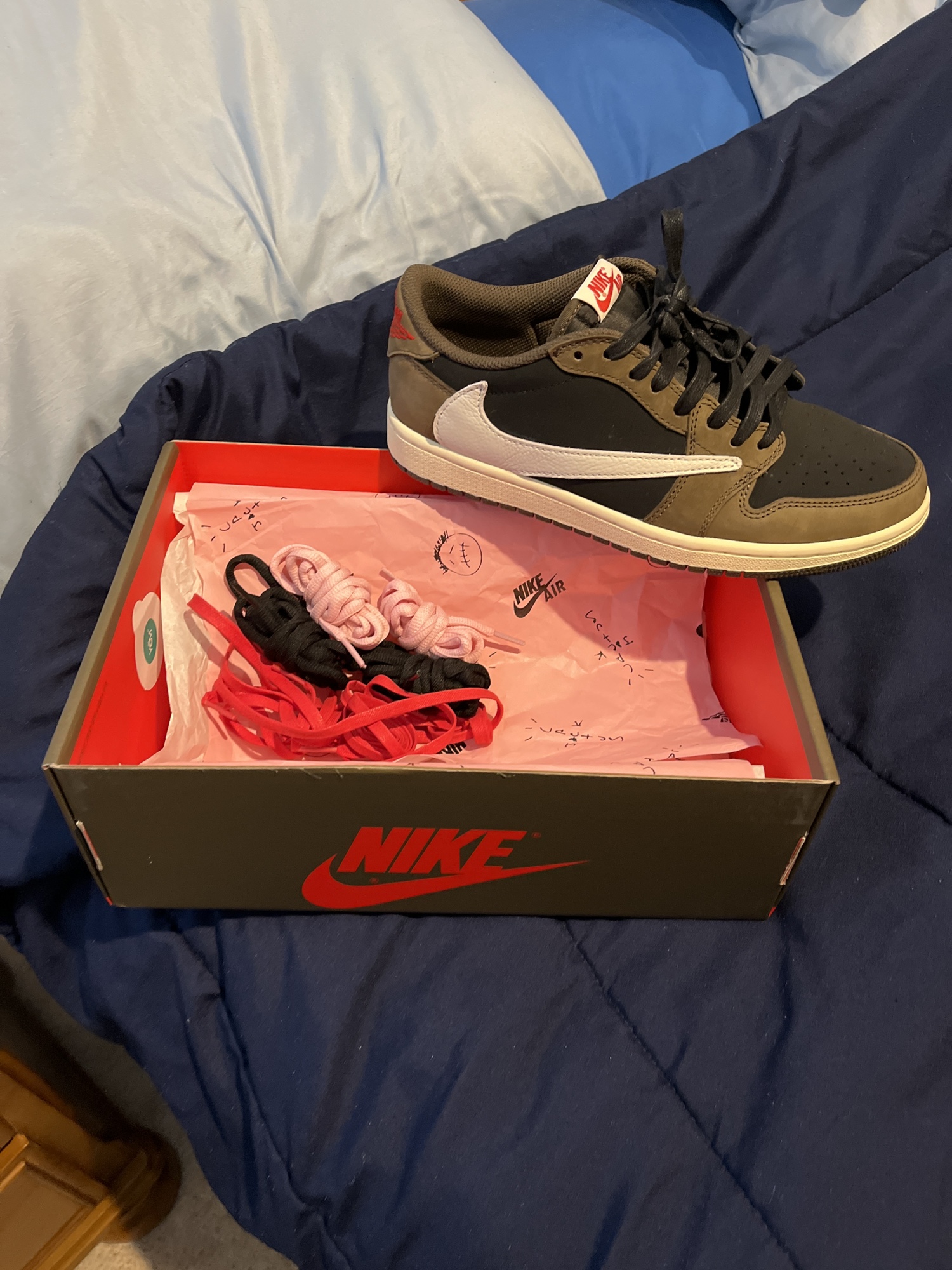 Nike Air Jordan Travis Scott 1 Low SidelineSwap