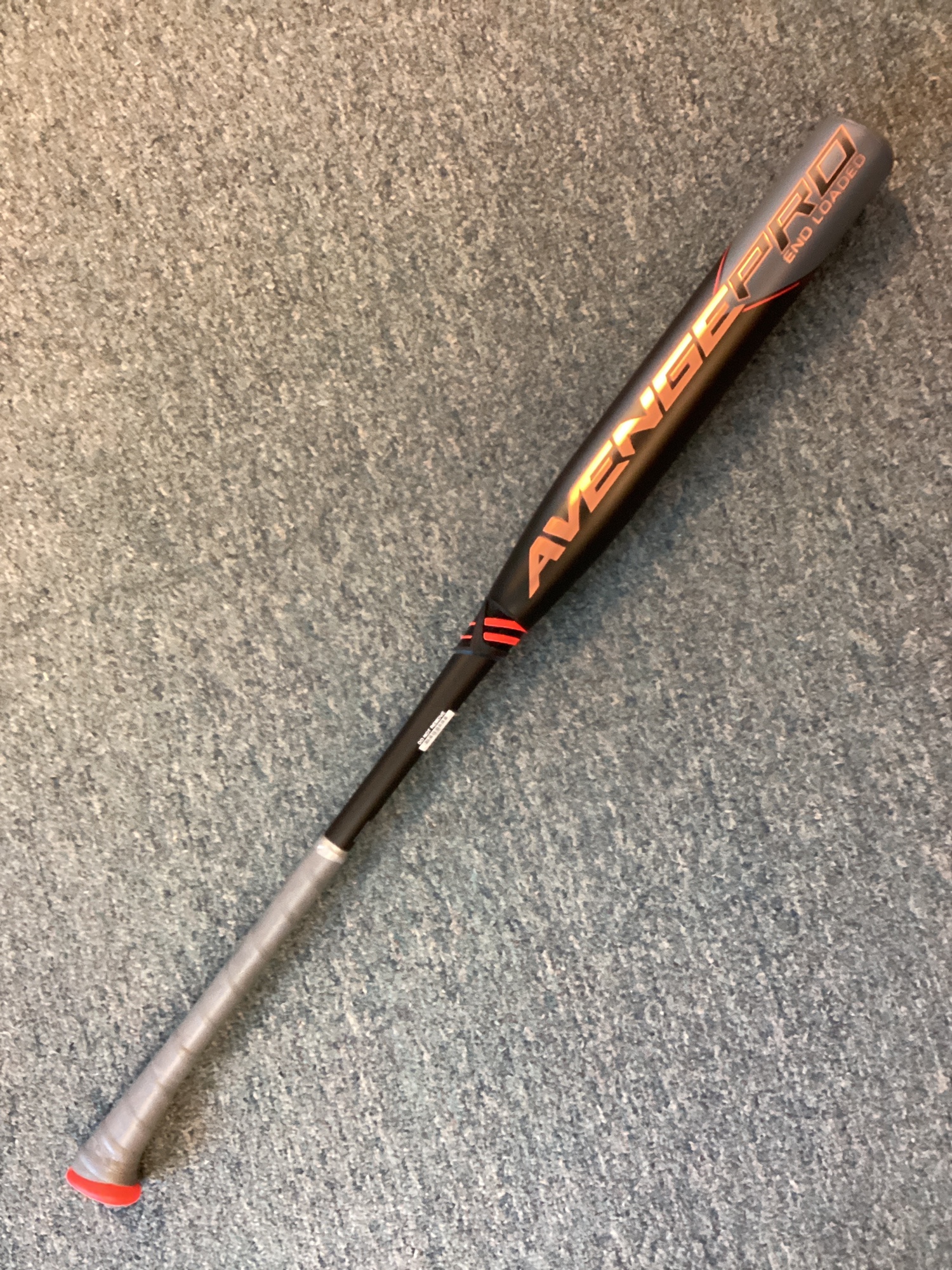 2023 AXE Avenge pro Bat (7) 27oz 34" USSSA Slowpitch Softball Bat SidelineSwap