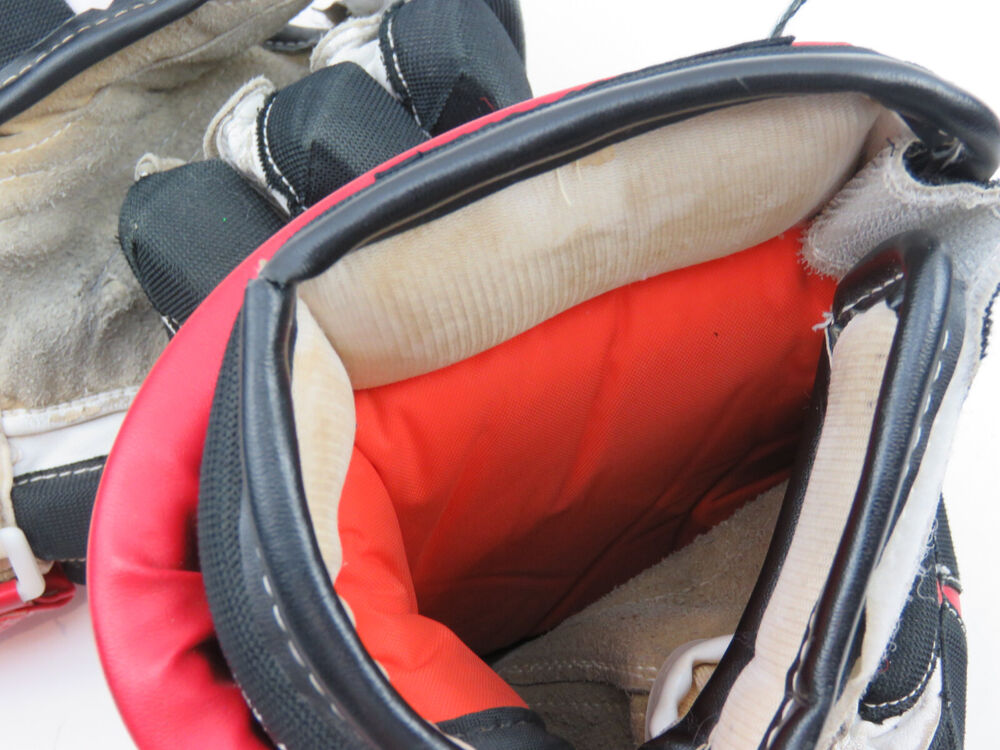 Vintage Easton Air GX1300 Flex Grip Hockey Gloves Size 13.5" Black Red