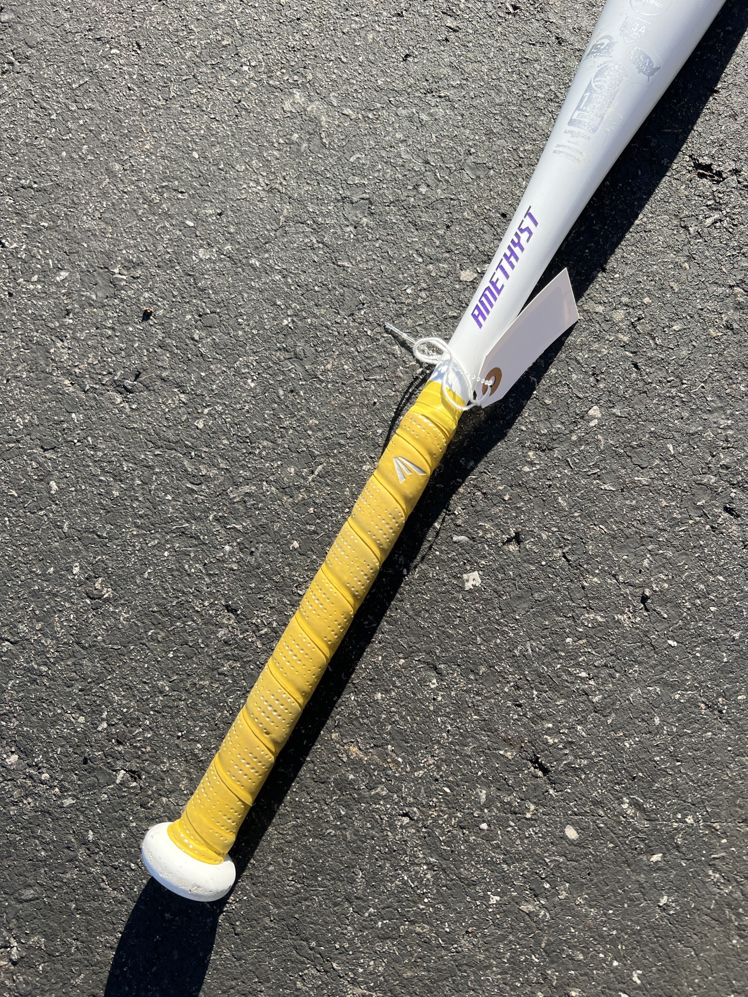 Used Easton amethyst Bat 11 19OZ 30" SidelineSwap