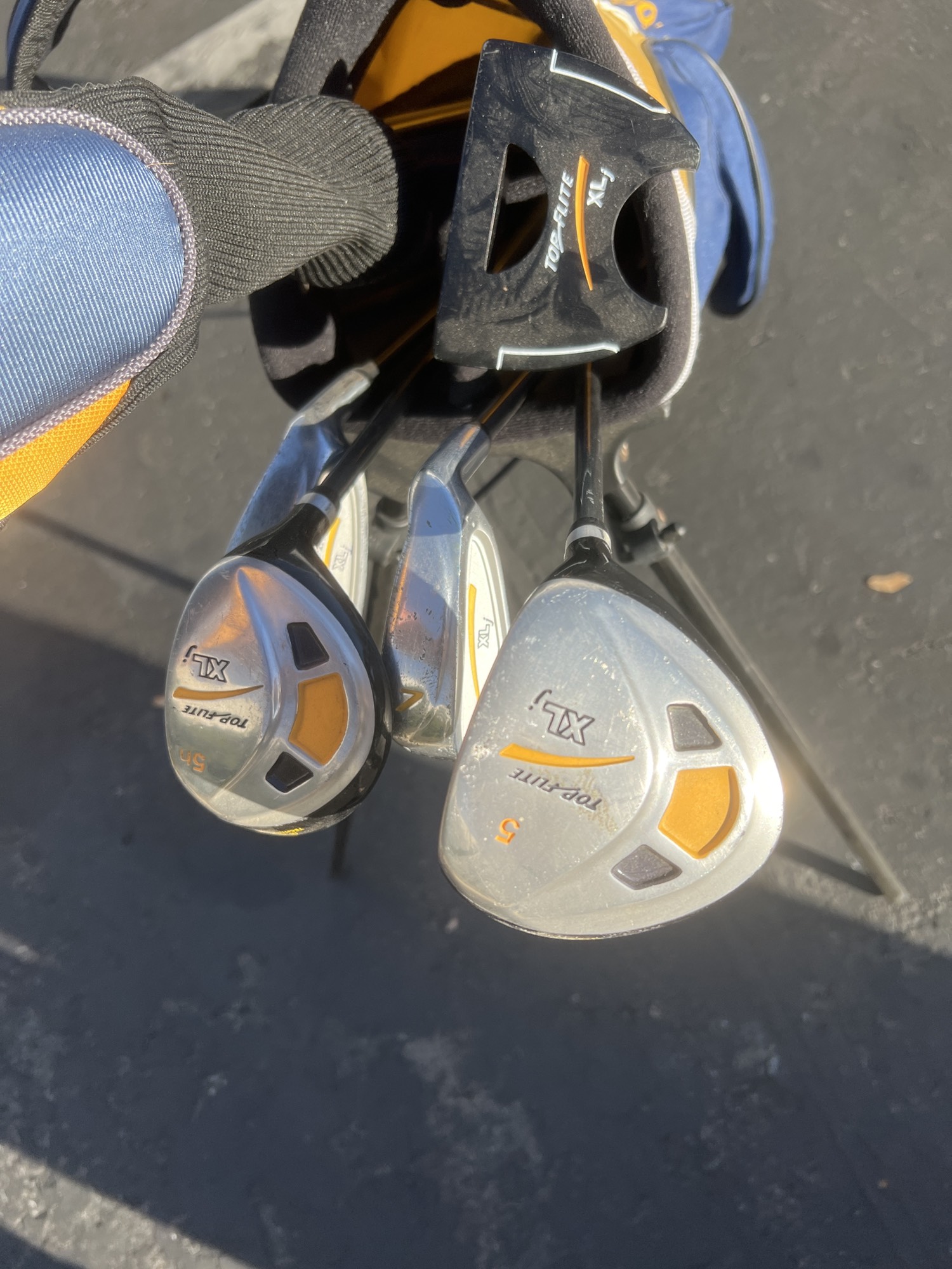Used Junior Top Flite XLj Right Clubs (Full Set) Number of Clubs SidelineSwap