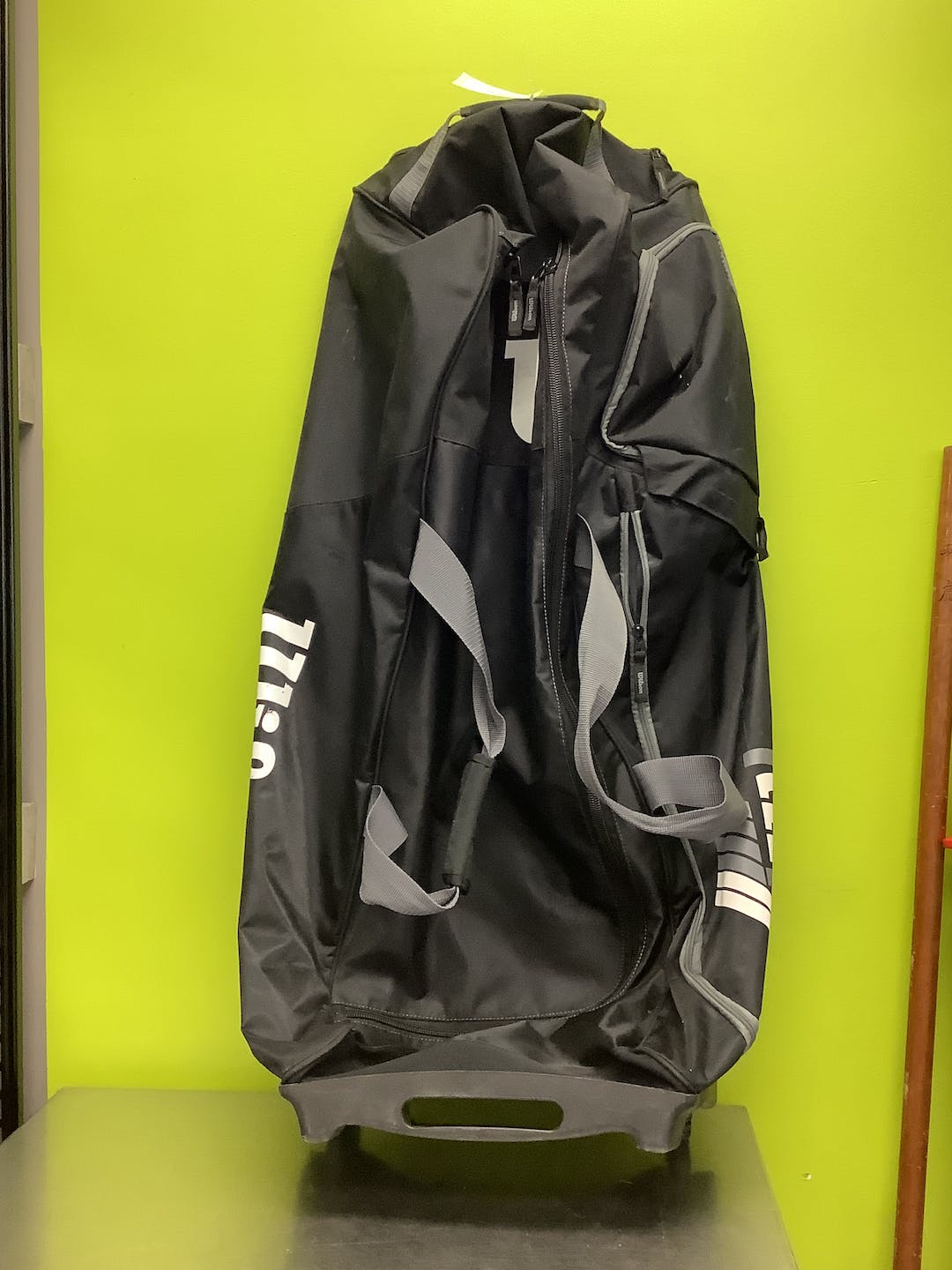 Used Wilson Pudge 2.0 Bag Baseball & Softball Equipment Bags SidelineSwap