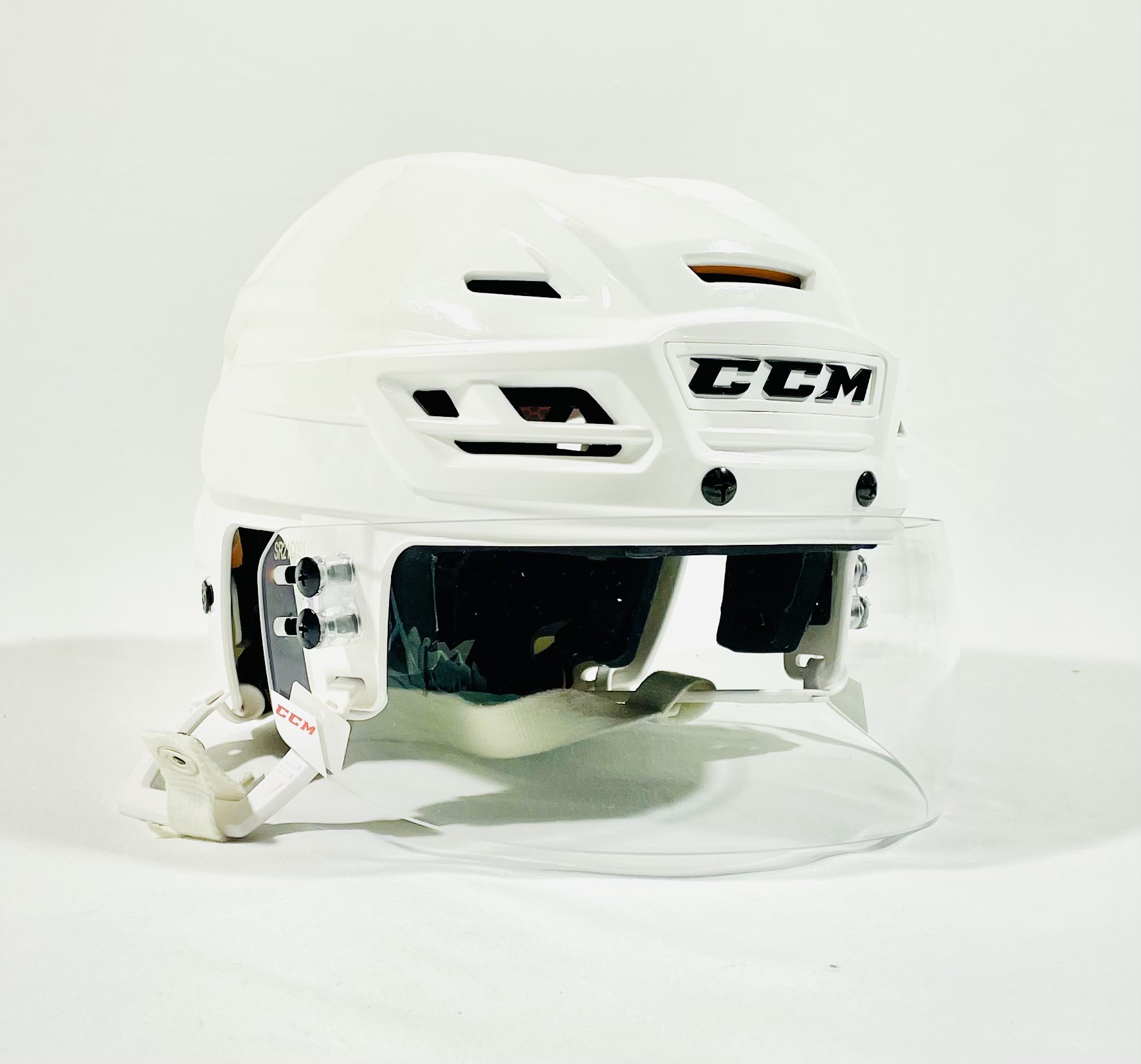 New Medium White CCM Tacks 710 Pro Stock Helmet w/Visor SidelineSwap