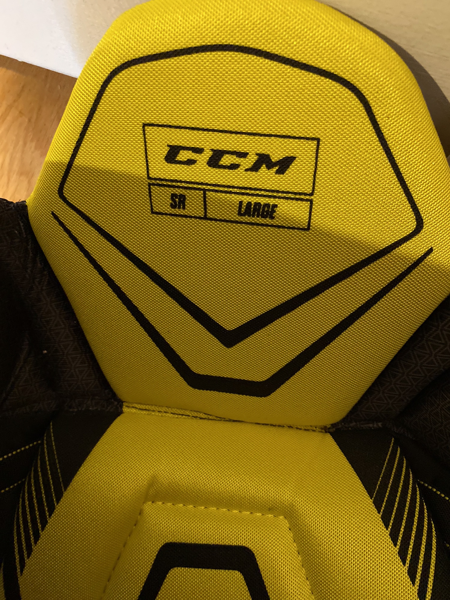 Senior Large CCM Tacks 9060 Hockey Pants SidelineSwap