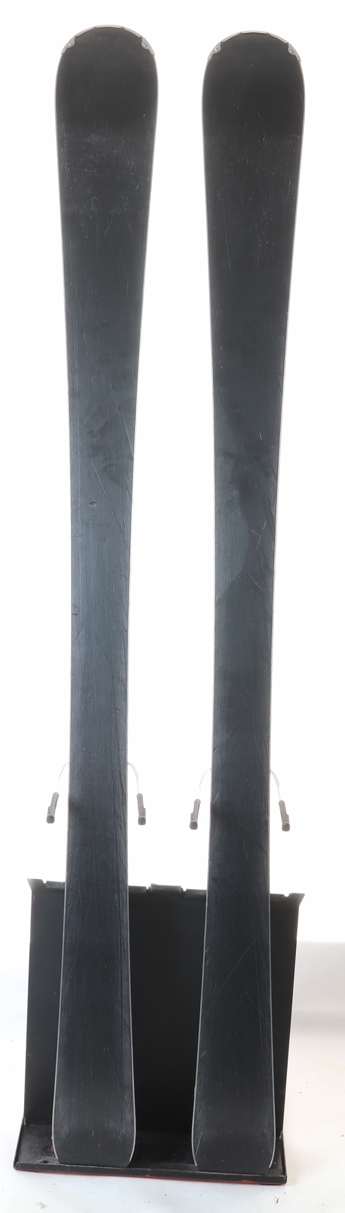 Used 2018 Dynastar Intense 6 Ski with Look Xpress 10 bindings, Size 144